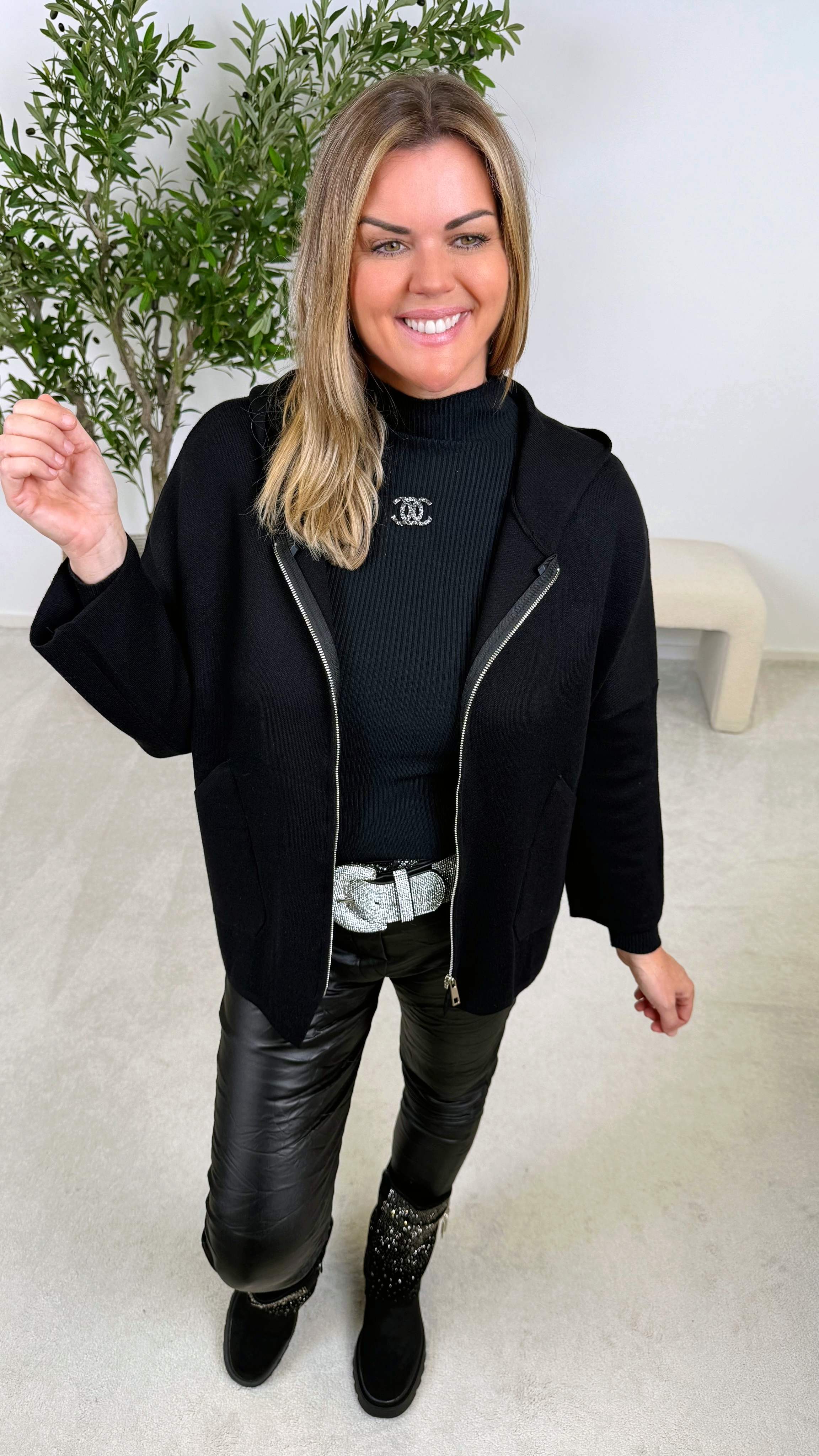 Strickjacke Chill Princess *Schwarz*