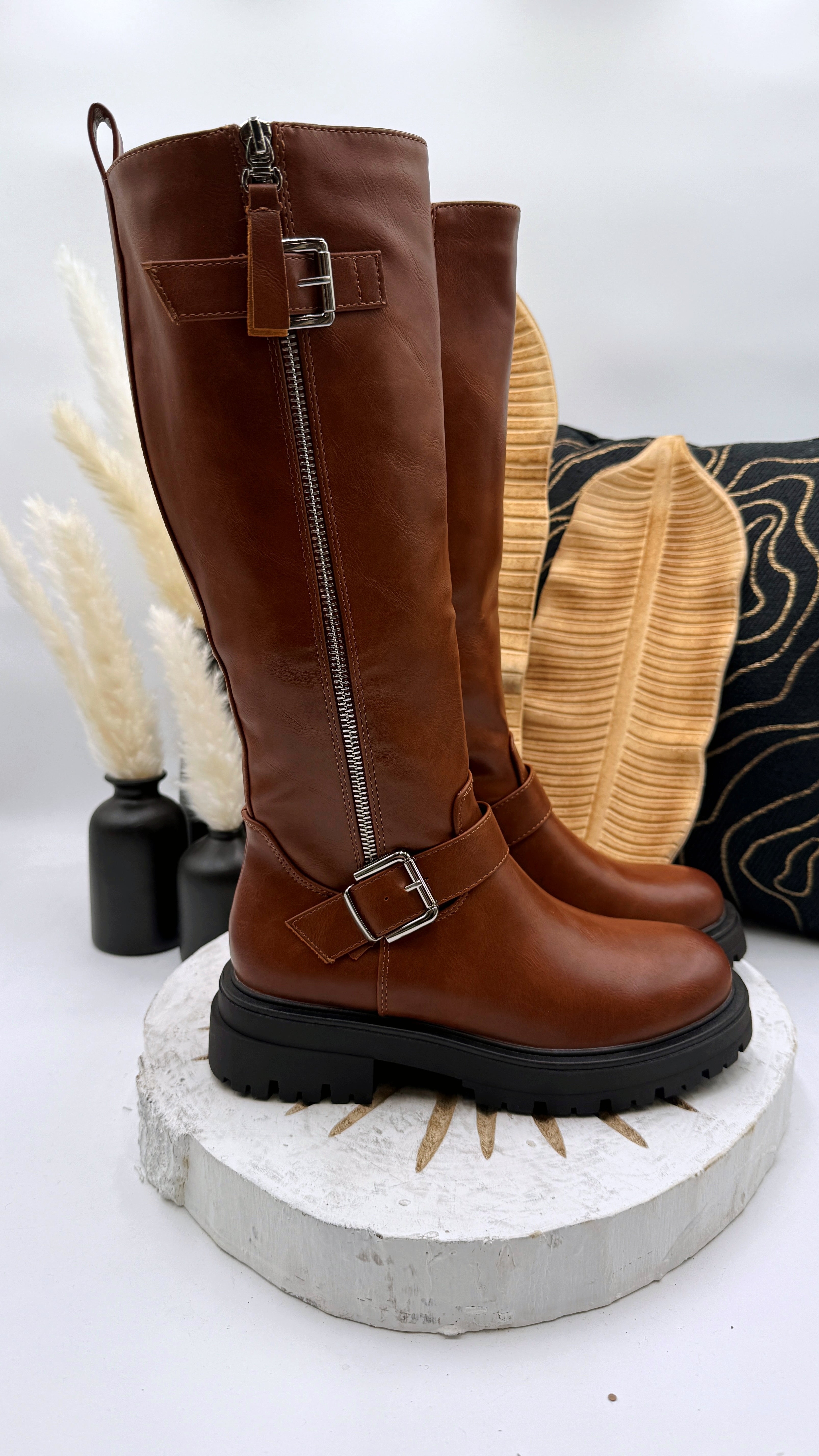 Stiefel High Voltage *Camel*