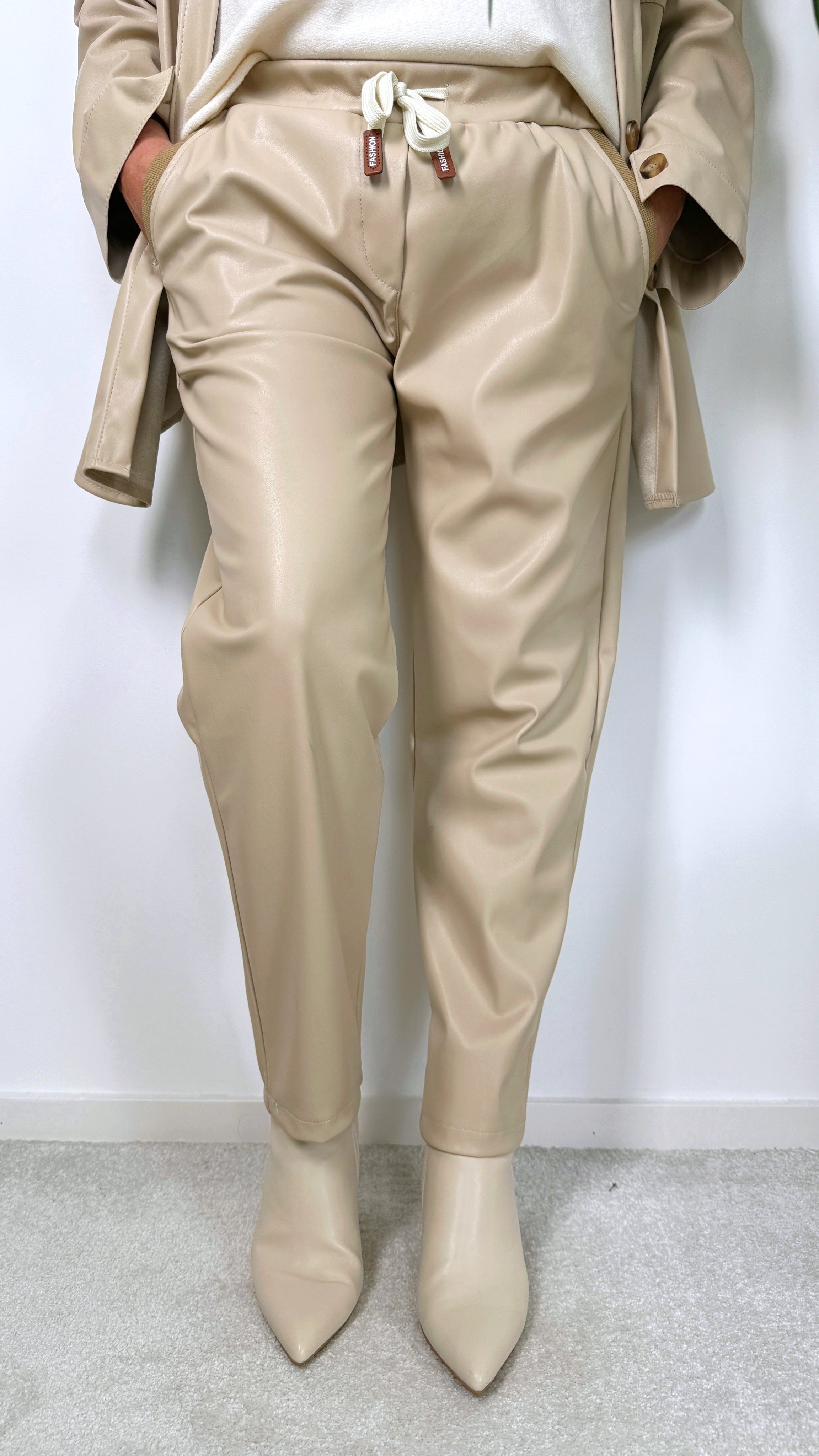 Hose Soft Rebel *Camel-Hell*