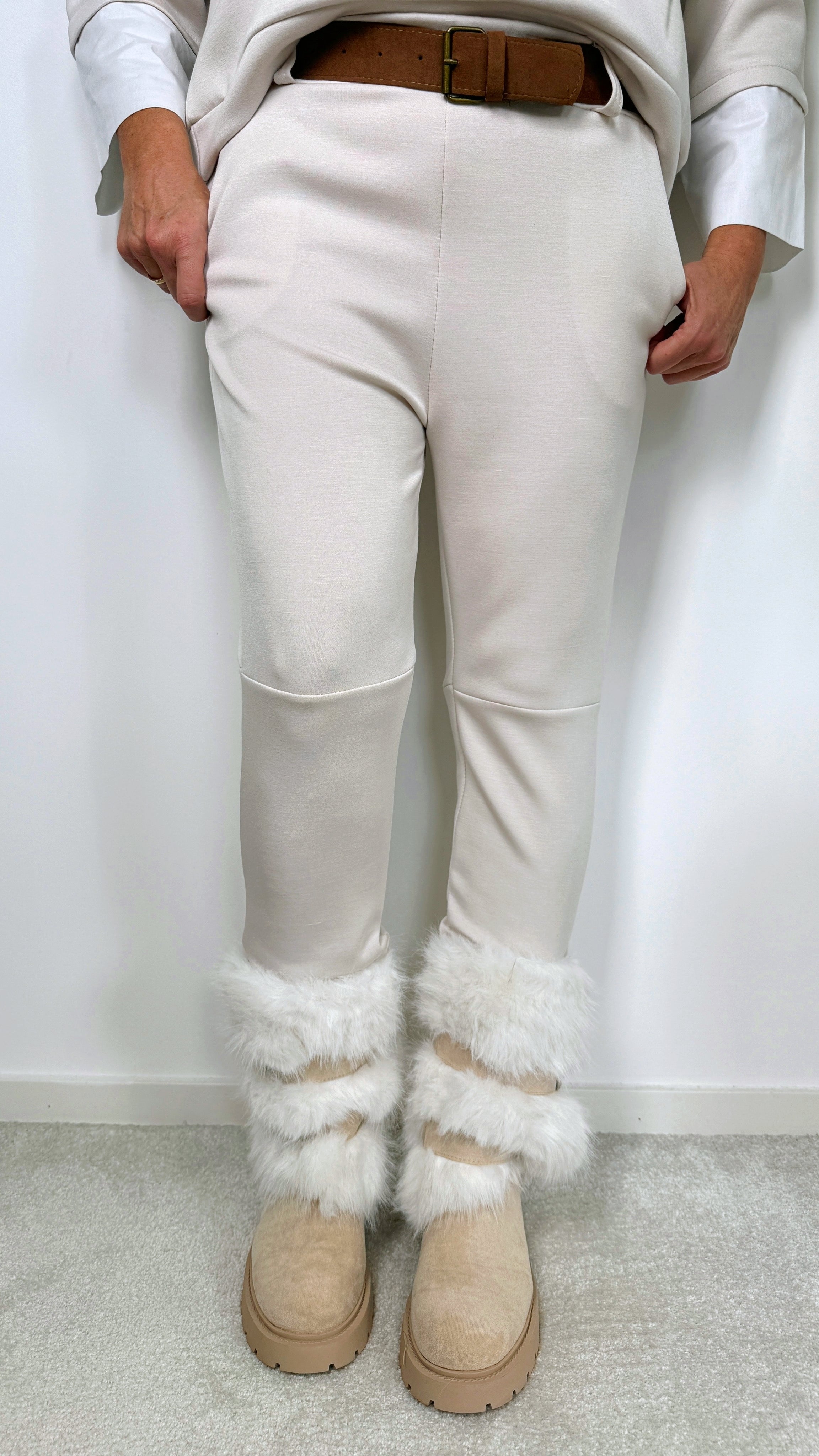 Hose Pure Poise *Creme*