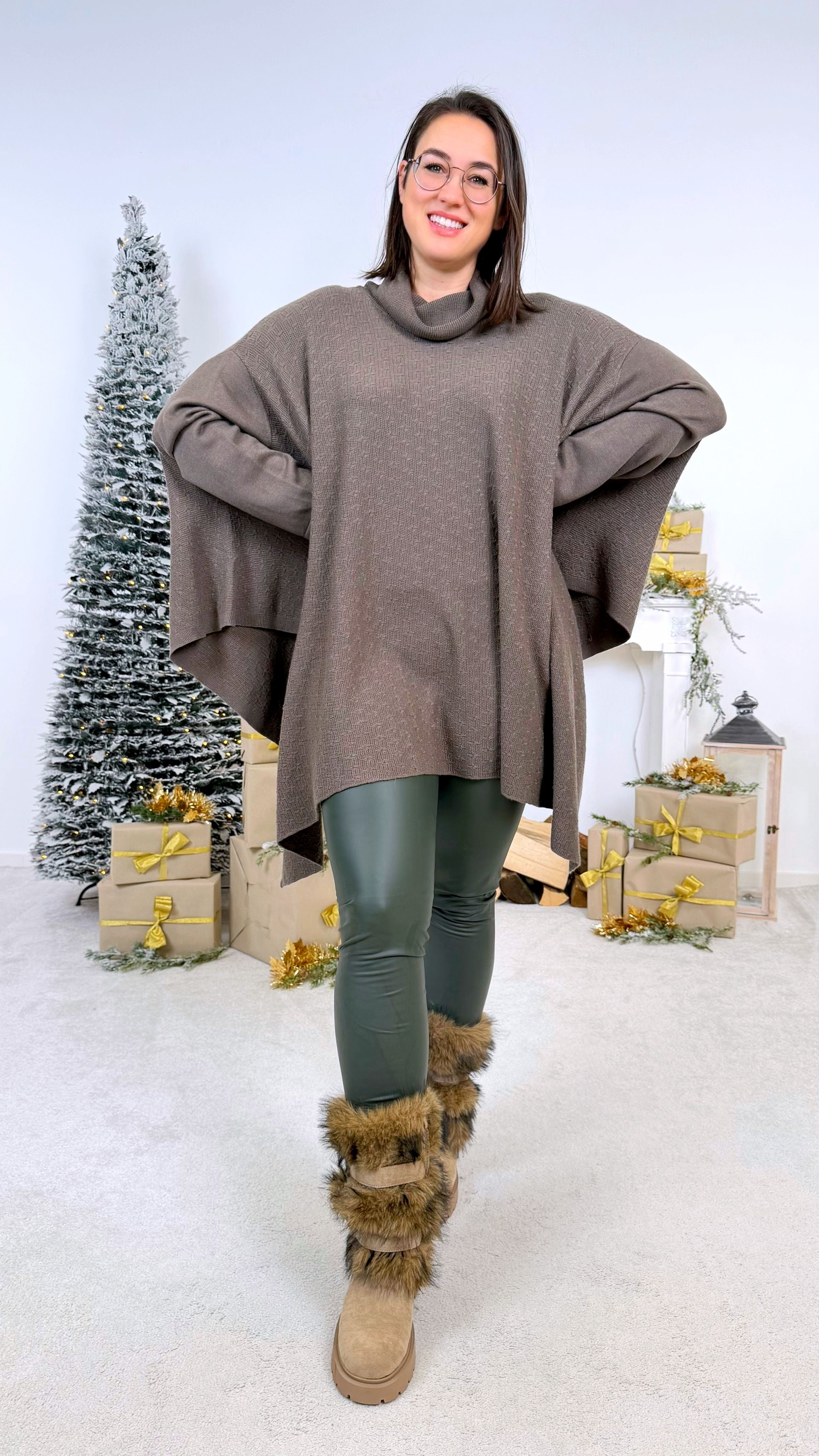 Rollkragenpullover Calysta *Cappuccino*