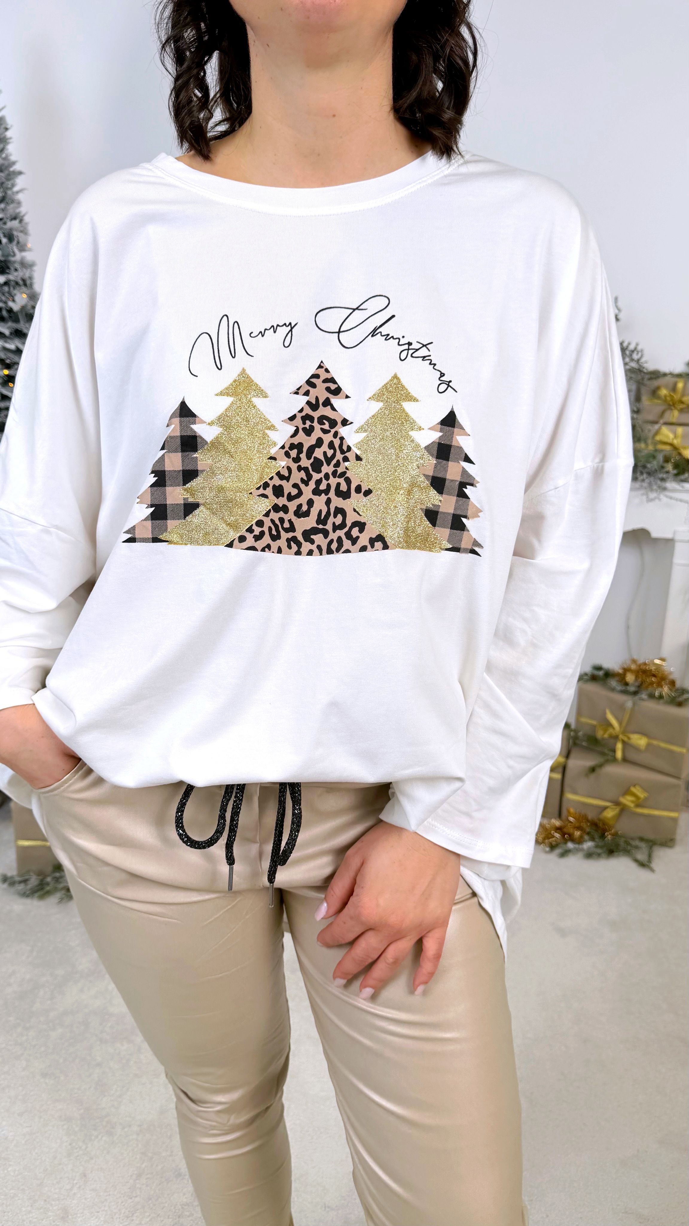 Langarmshirt Different Christmas Tree *Weiß*