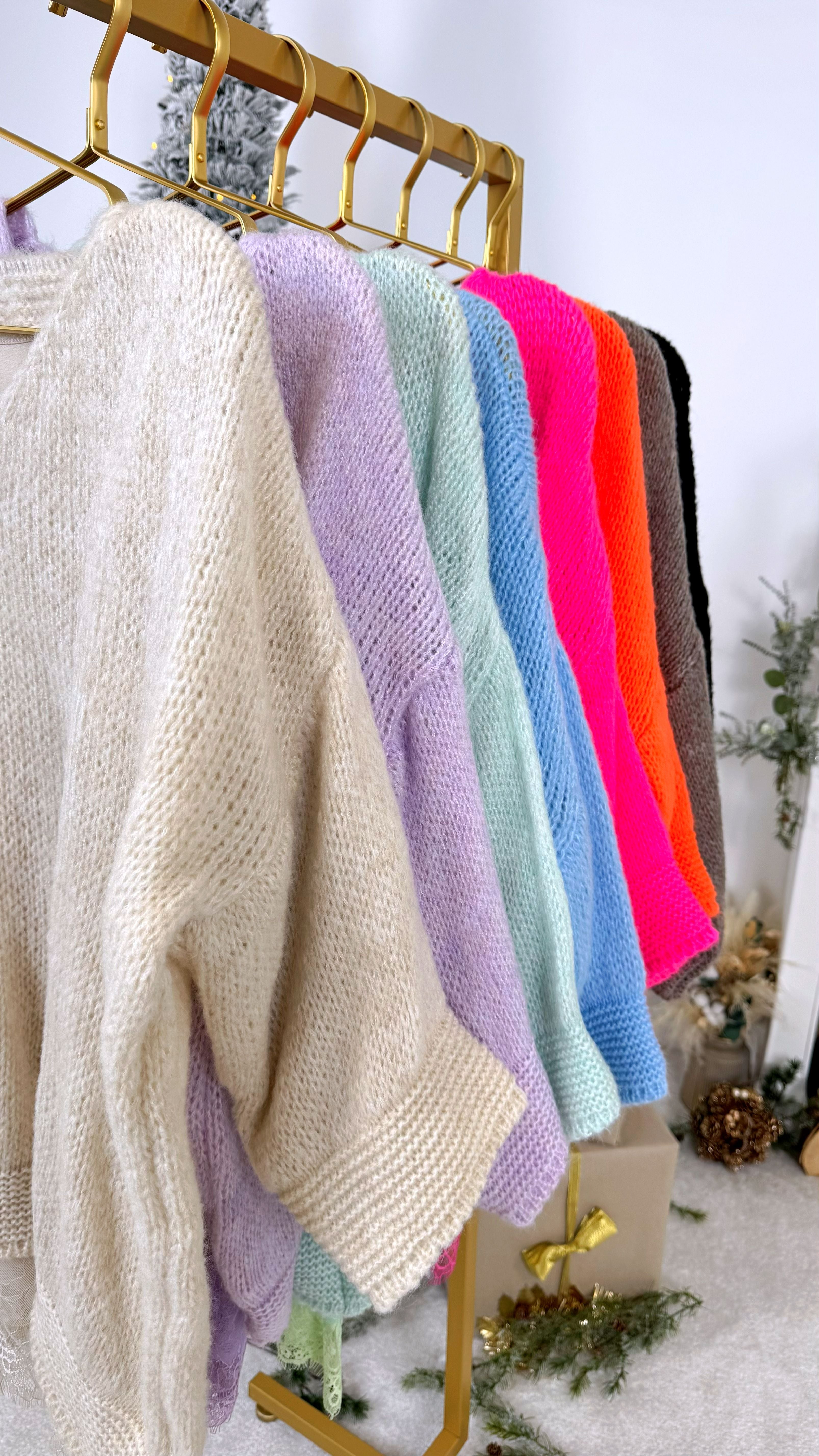 Strickpullover Romantic Lace (8 Farben)