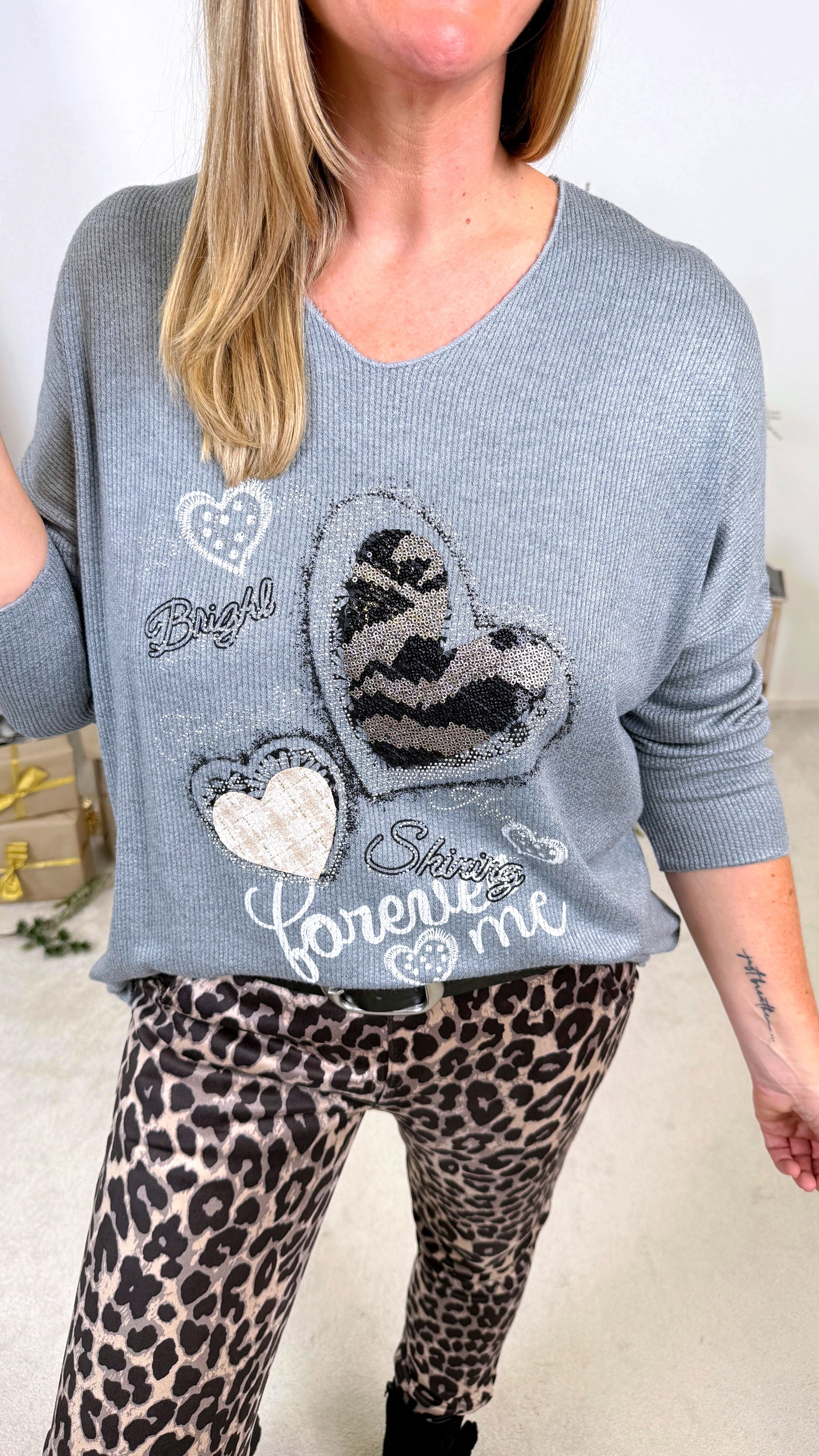 Pullover Magic Hearts *Grau*