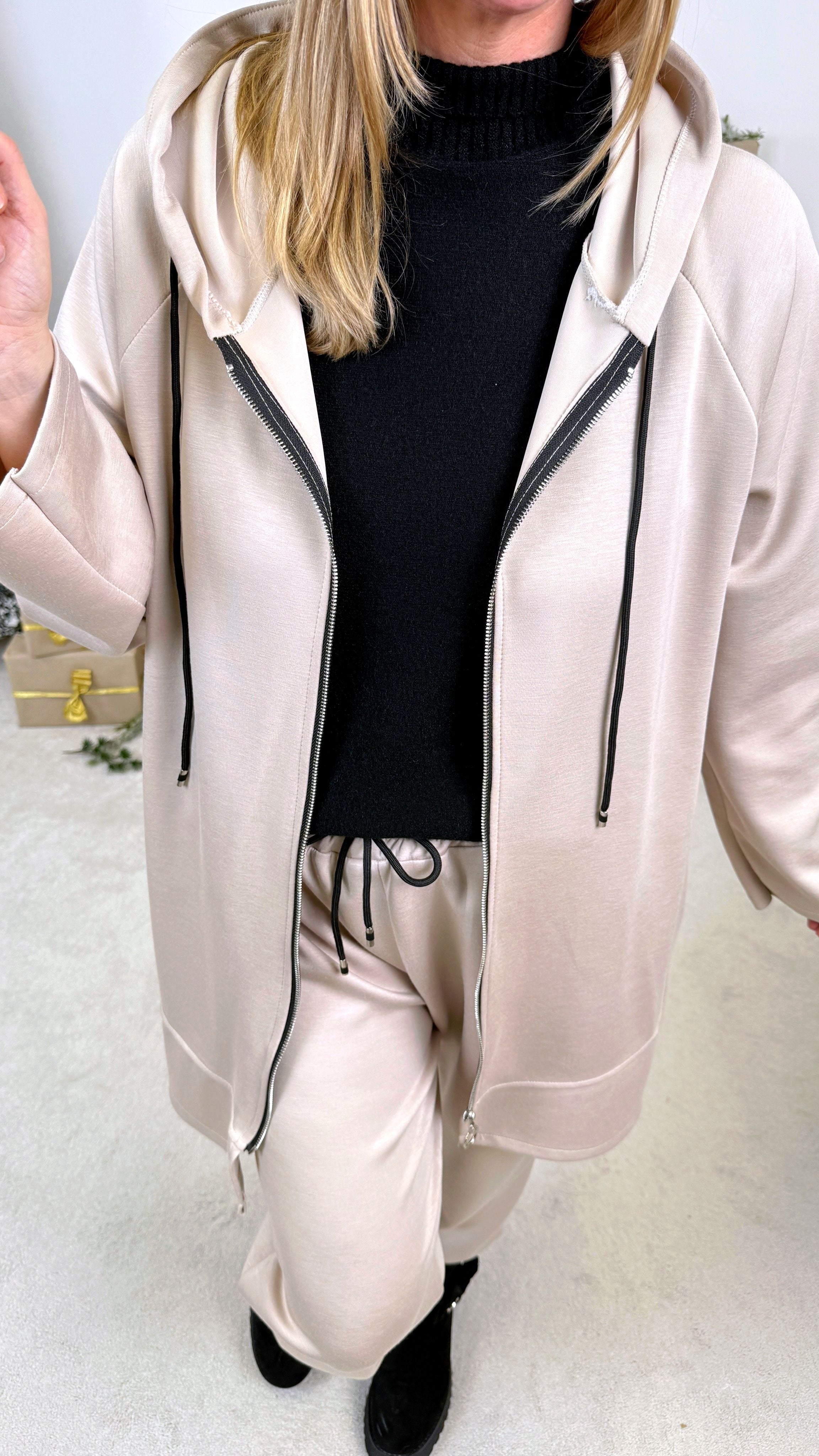 Sweatjacke Midnight Motion *Beige*