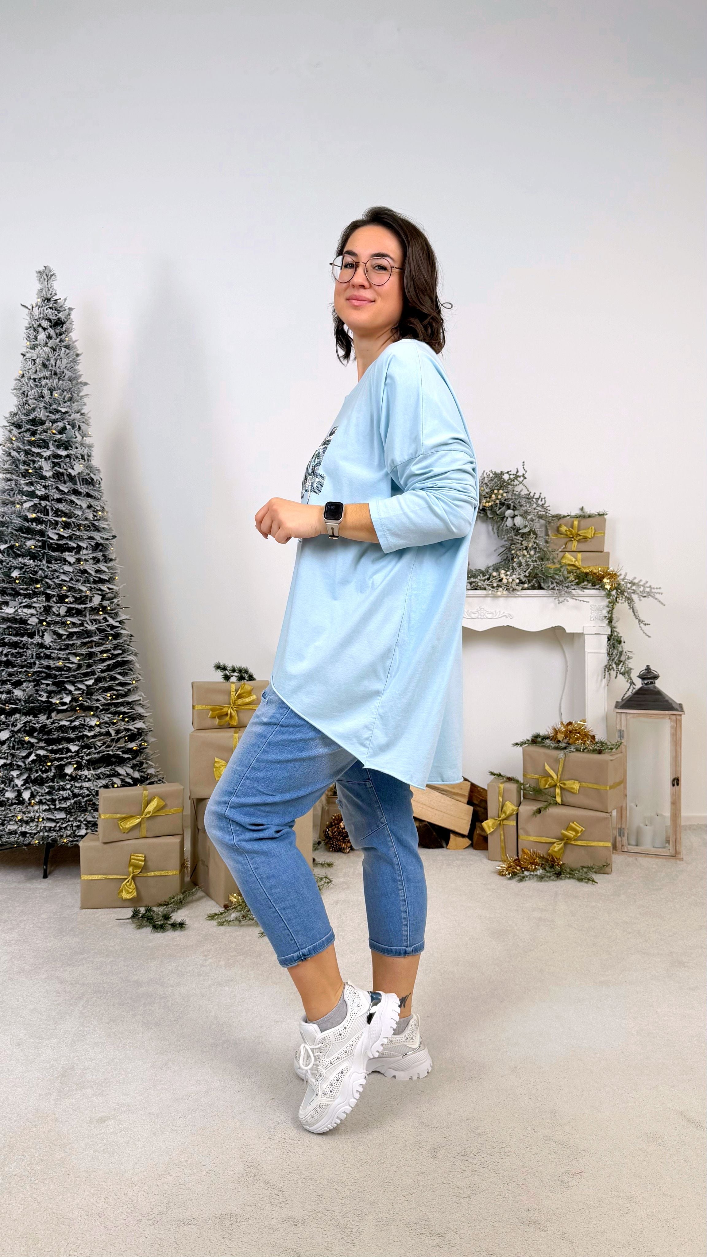 Oversized Langarmshirt Metallic Eightyfour *Hellblau*