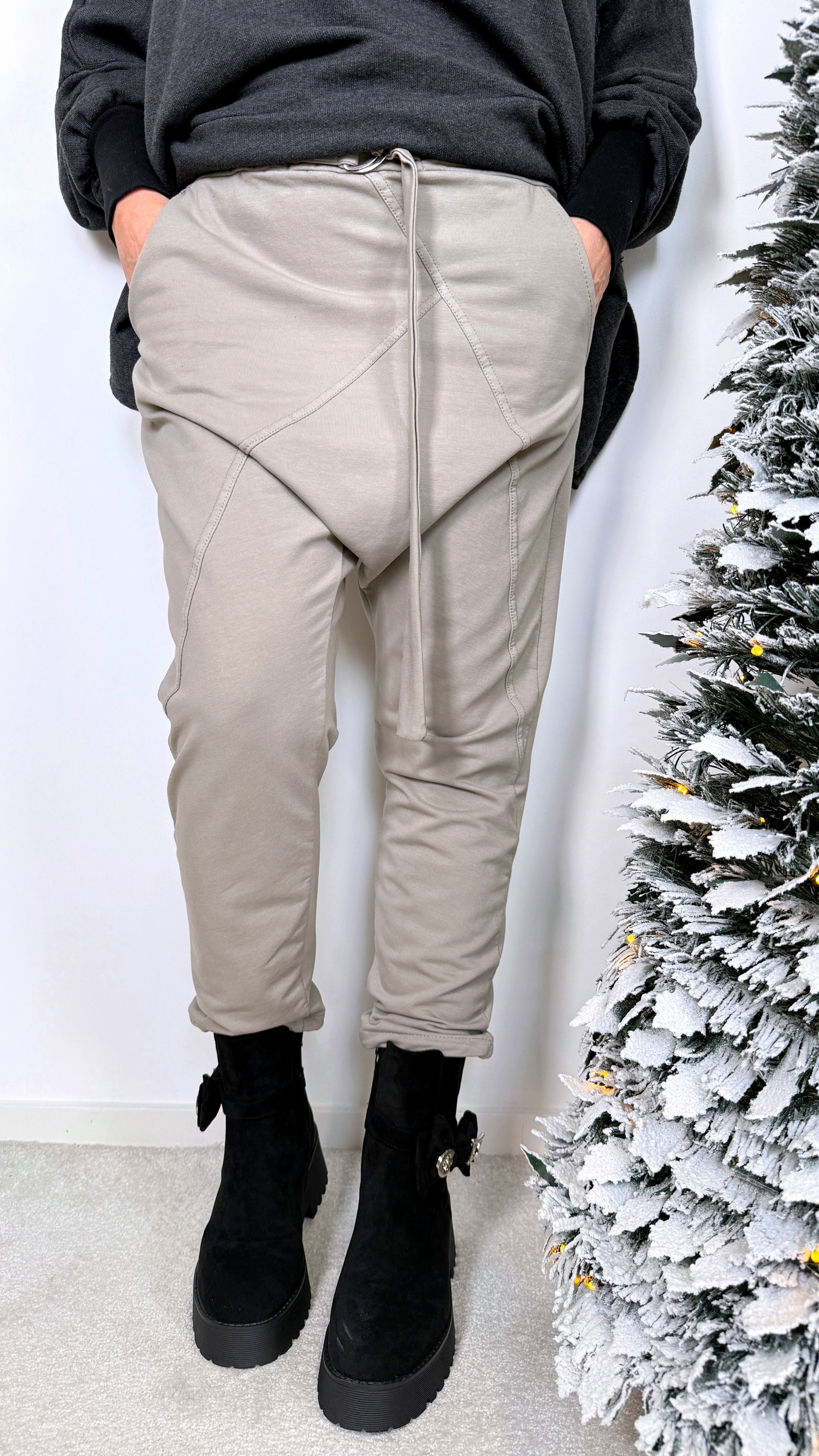 Baggy Hose Liam *Taupe*