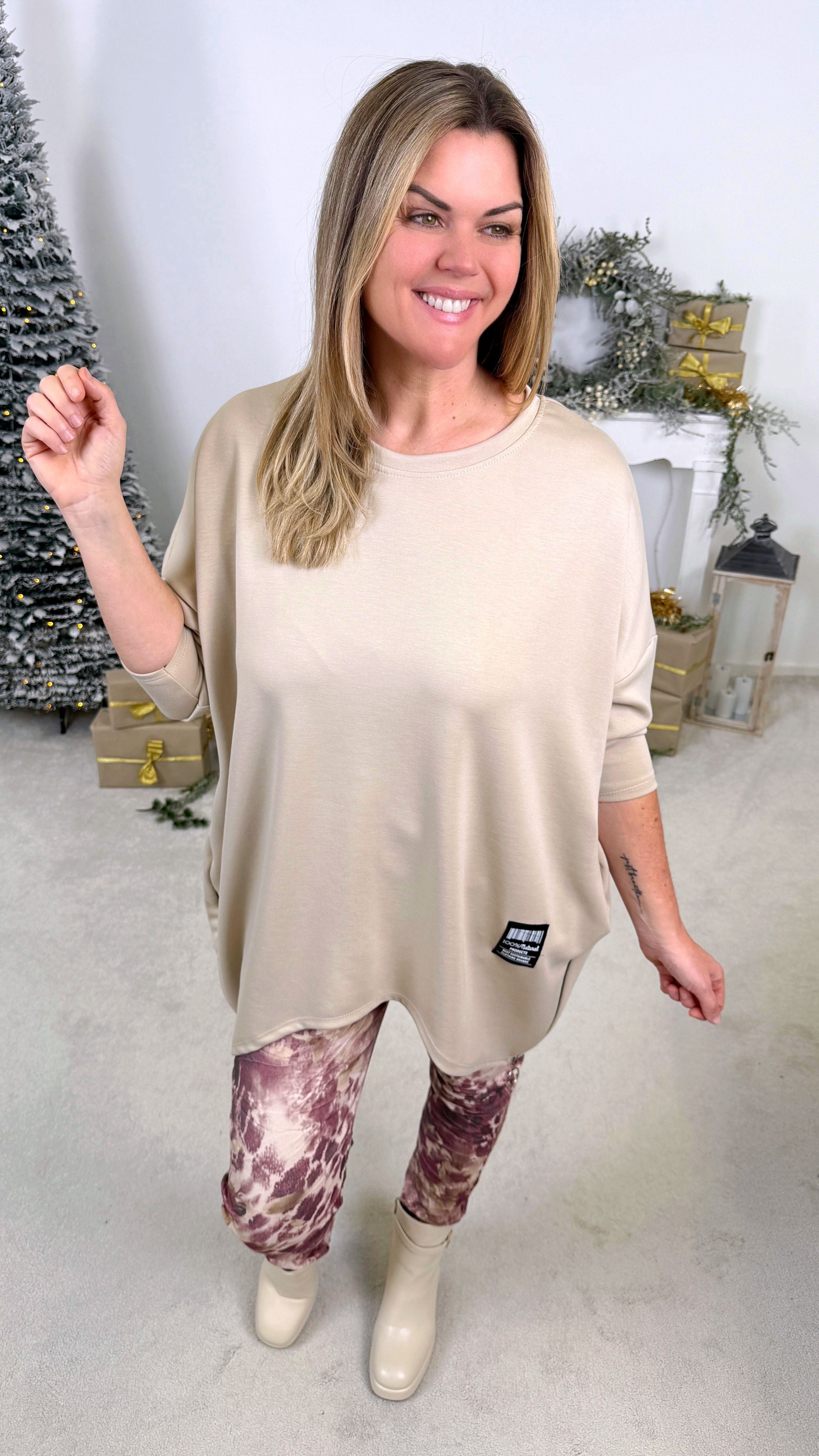 Oversized Shirt Feline Vibe *Beige*