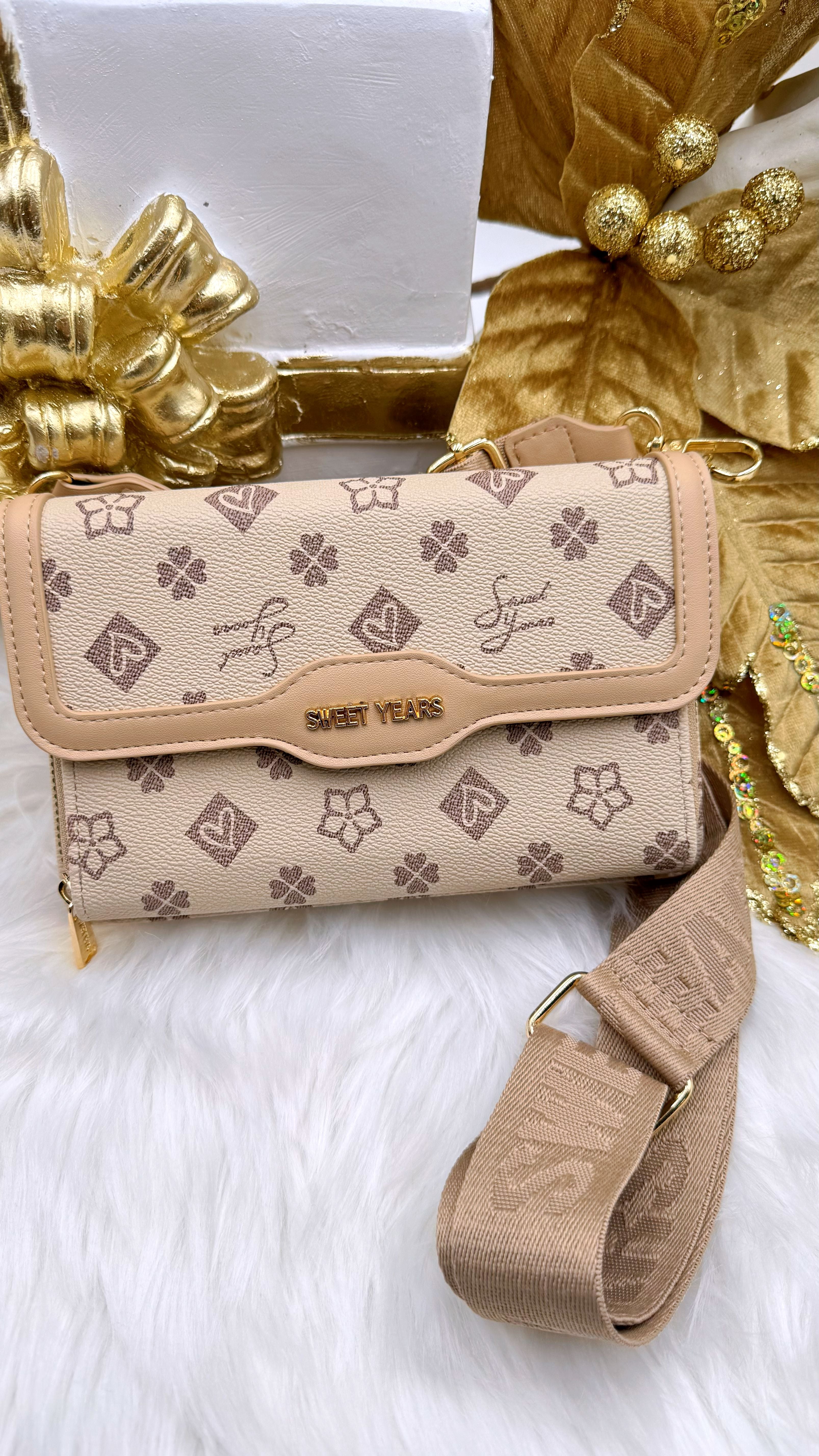 Kleine Umhängetasche Sweet Symbols *Camel-Hell*