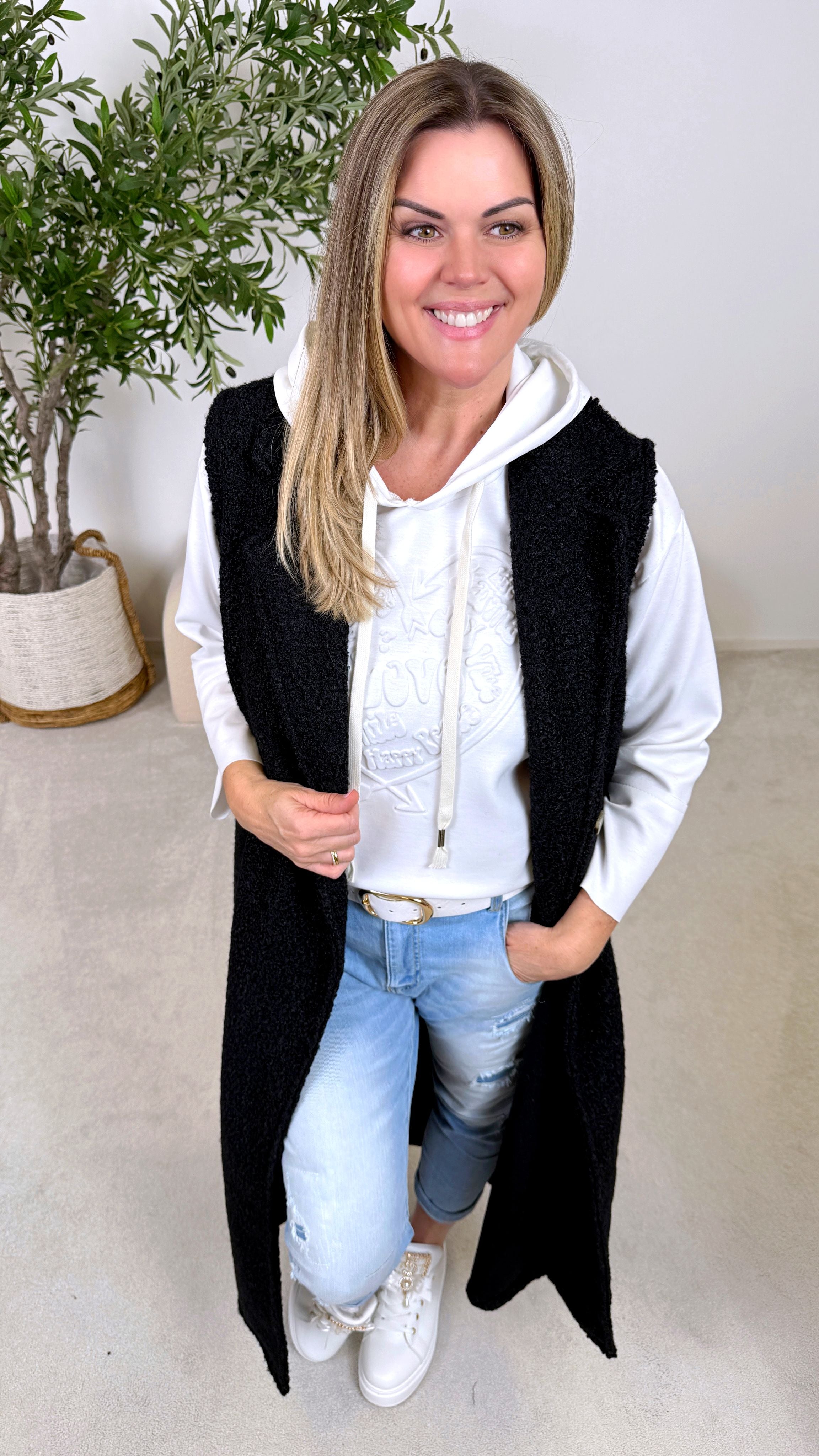 Lange Boclé Weste Quiet Luxury *Schwarz*