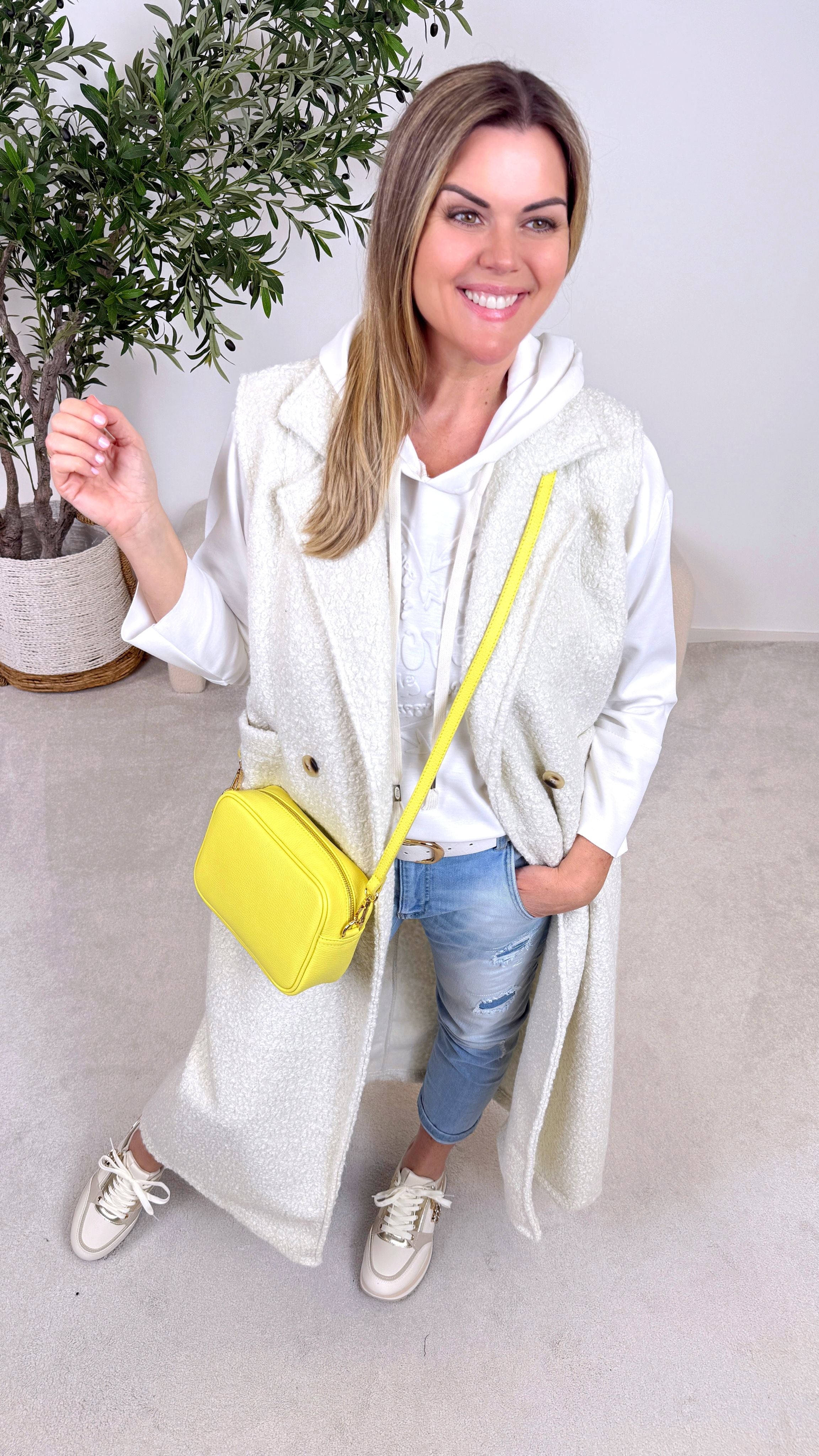 Lange Boclé Weste Quiet Luxury *Creme*