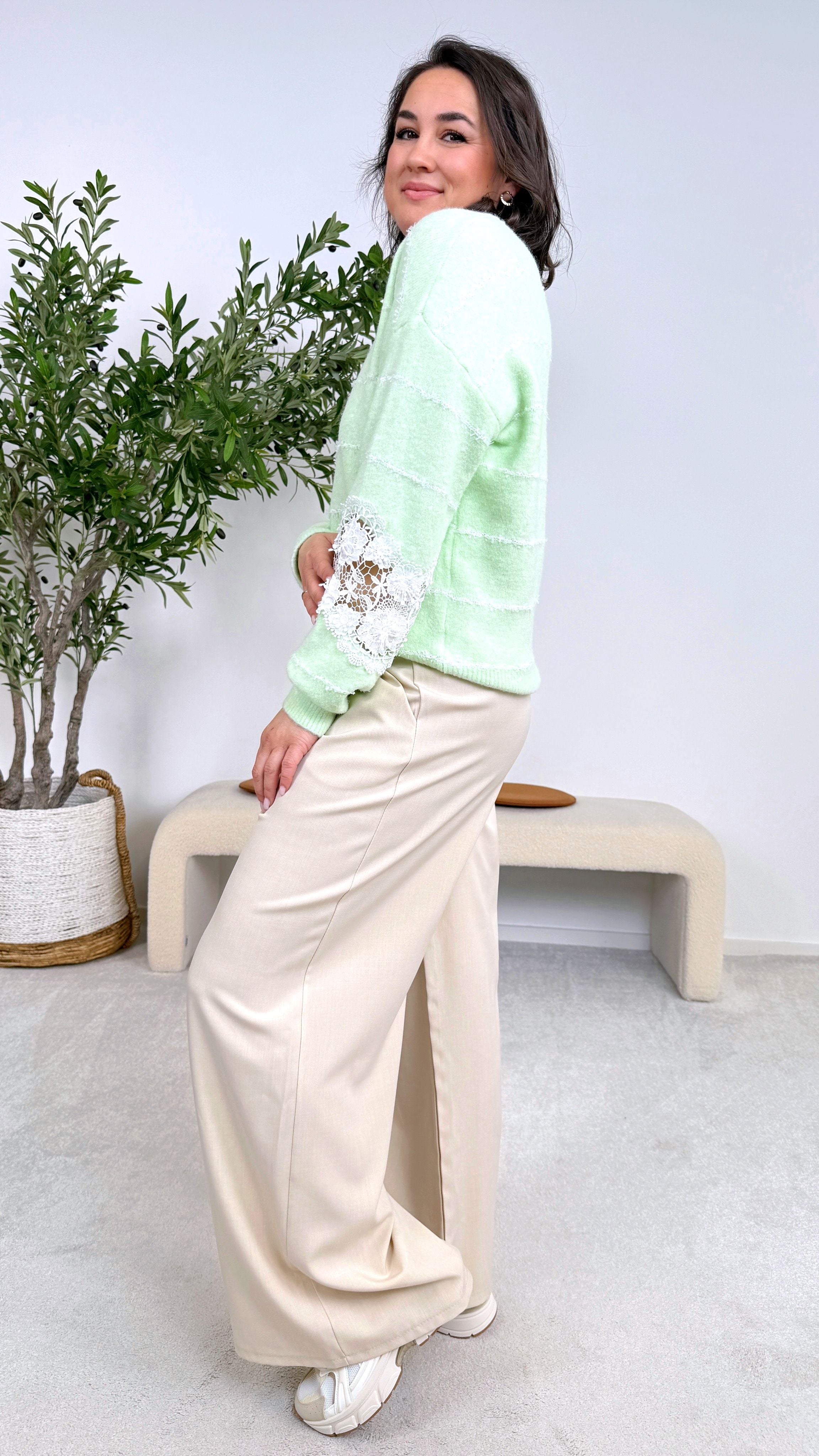 Pullover Blooming Dream *Hellgrün*