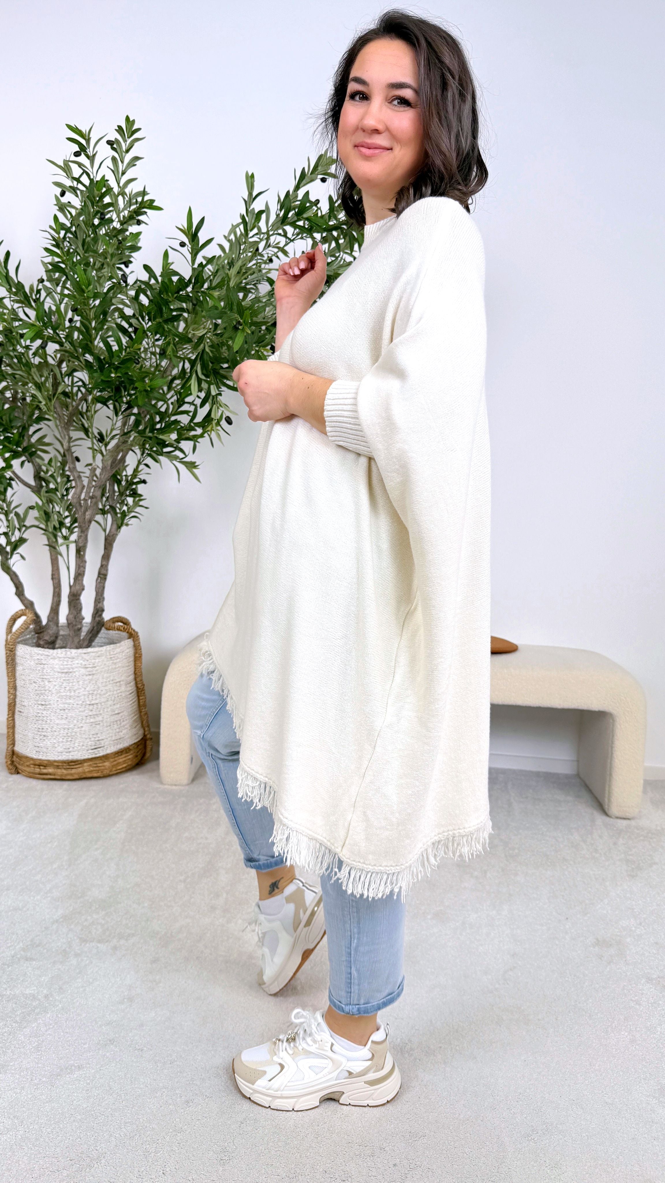 Strickkleid Spingfringe *Beige*