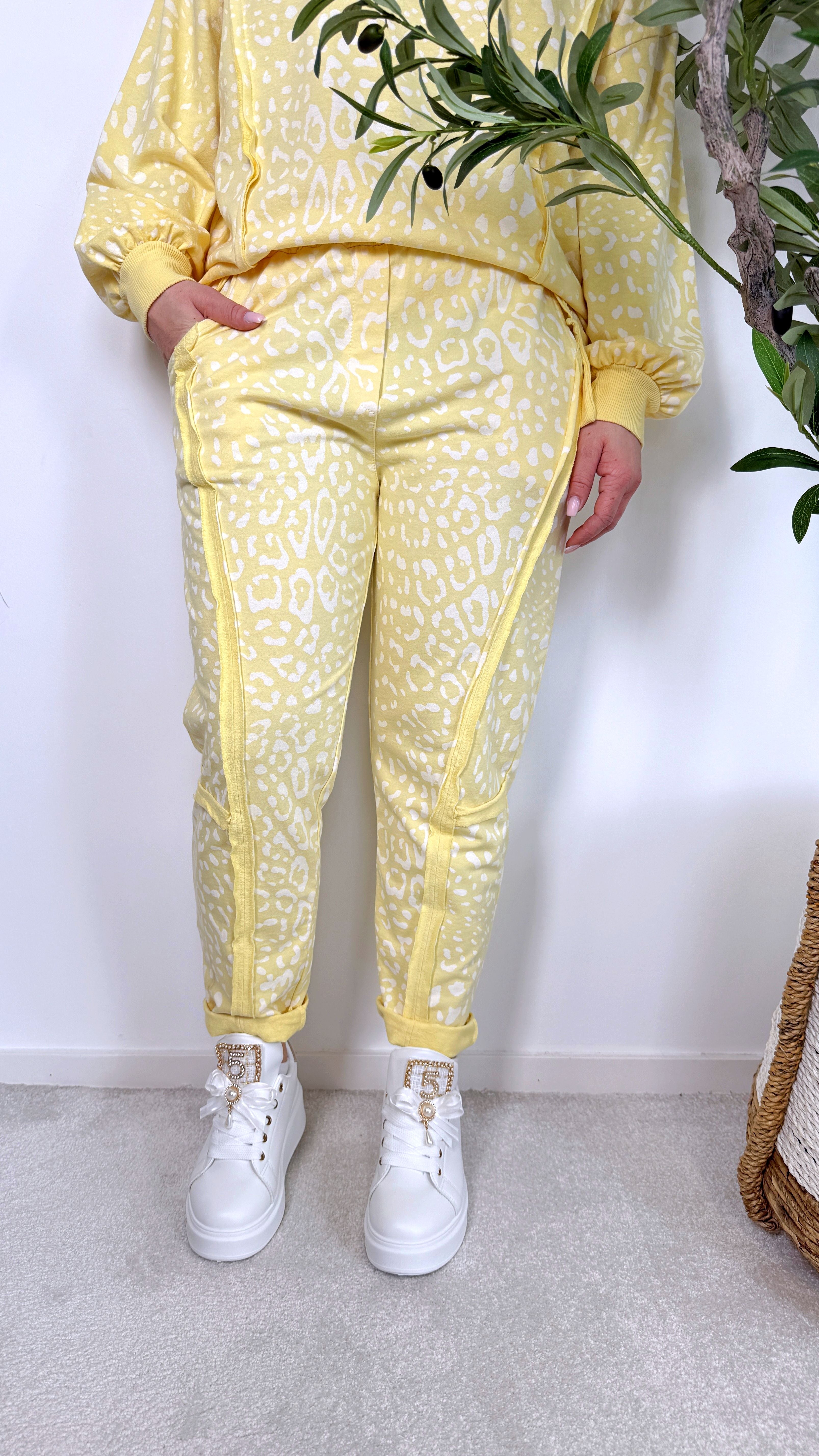 Sweathose Wild Lounge *Gelb*