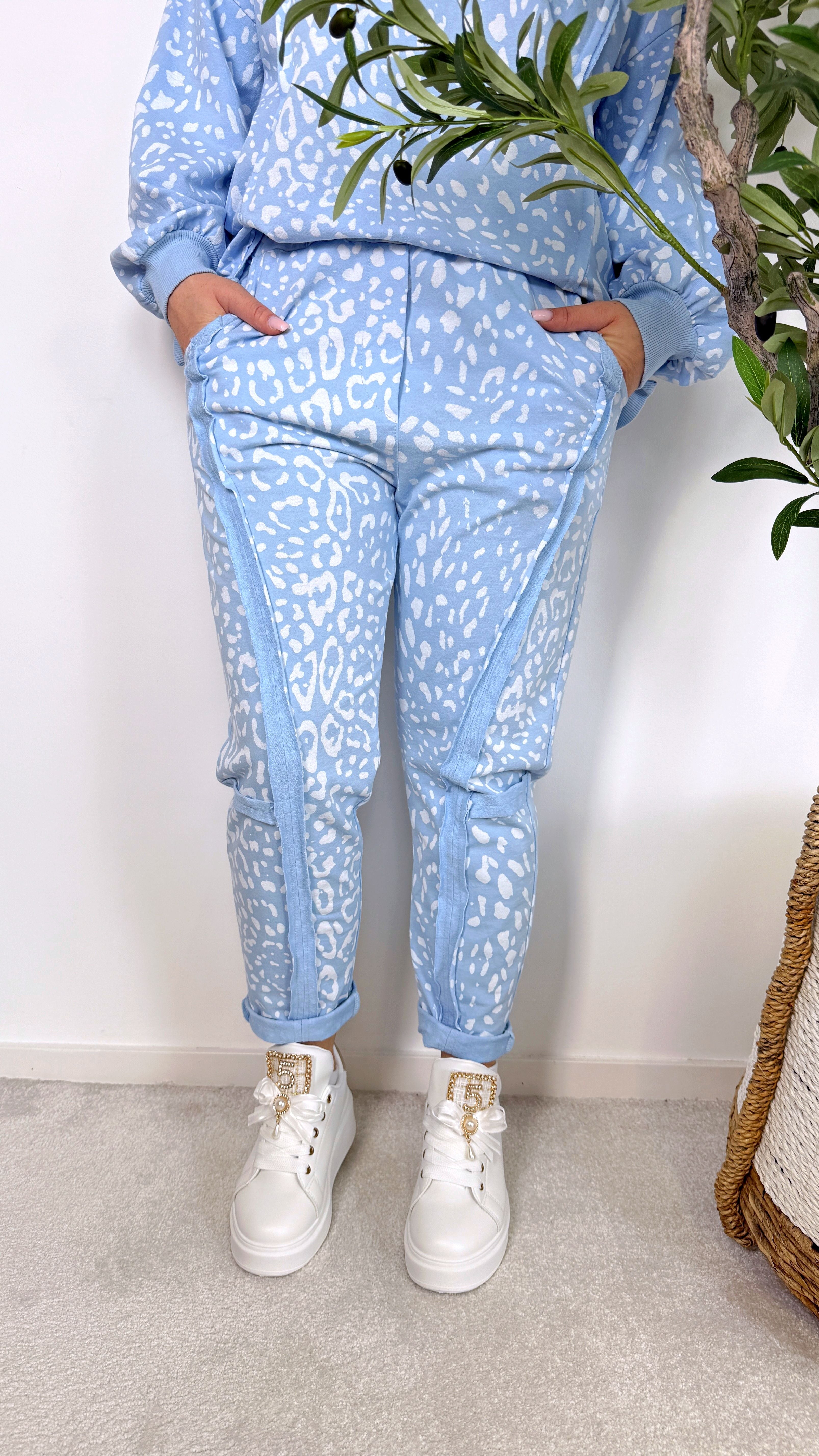 Sweathose Wild Lounge *Blau*