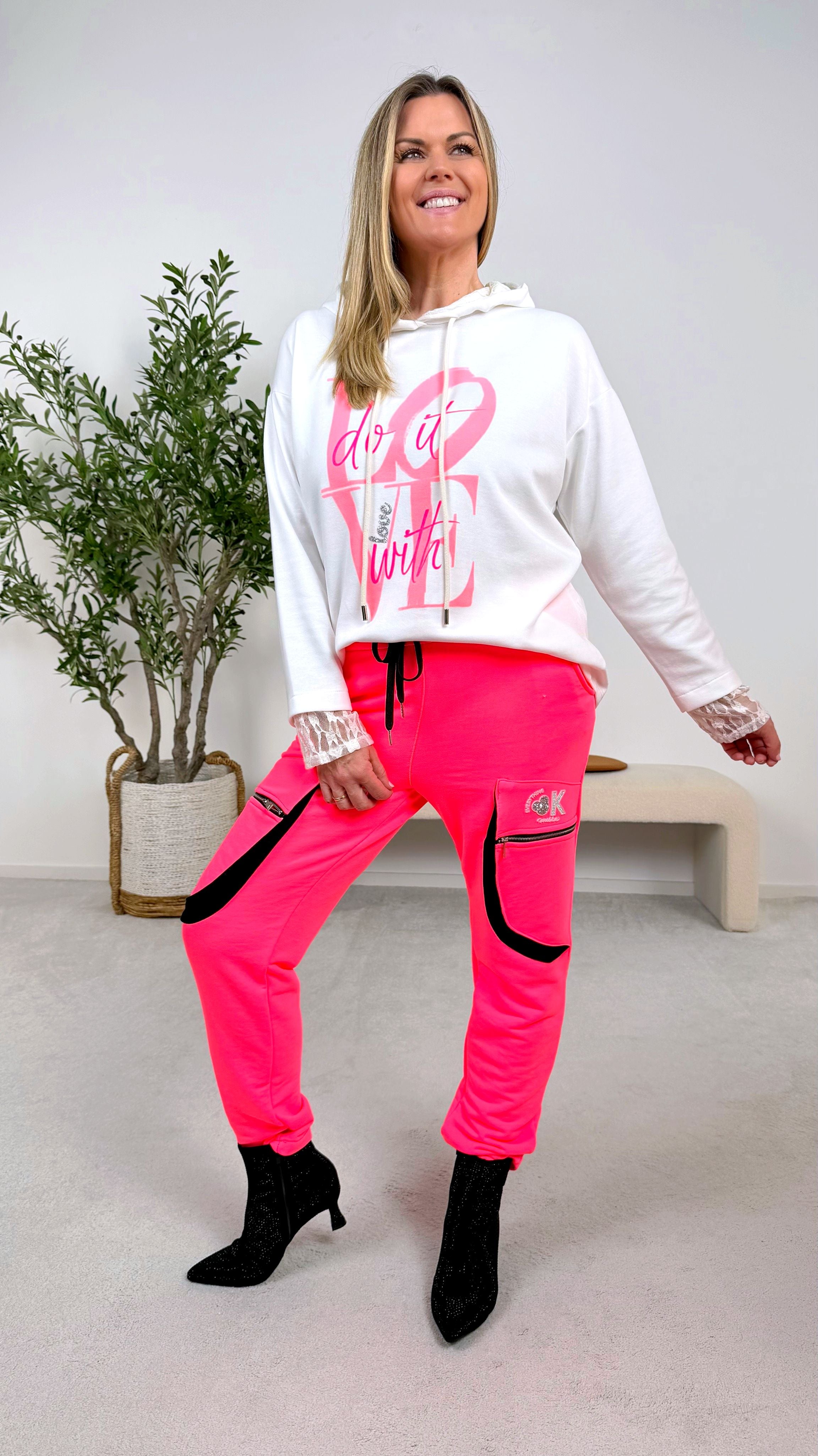 Hoodie Do It With Love *Weiß*