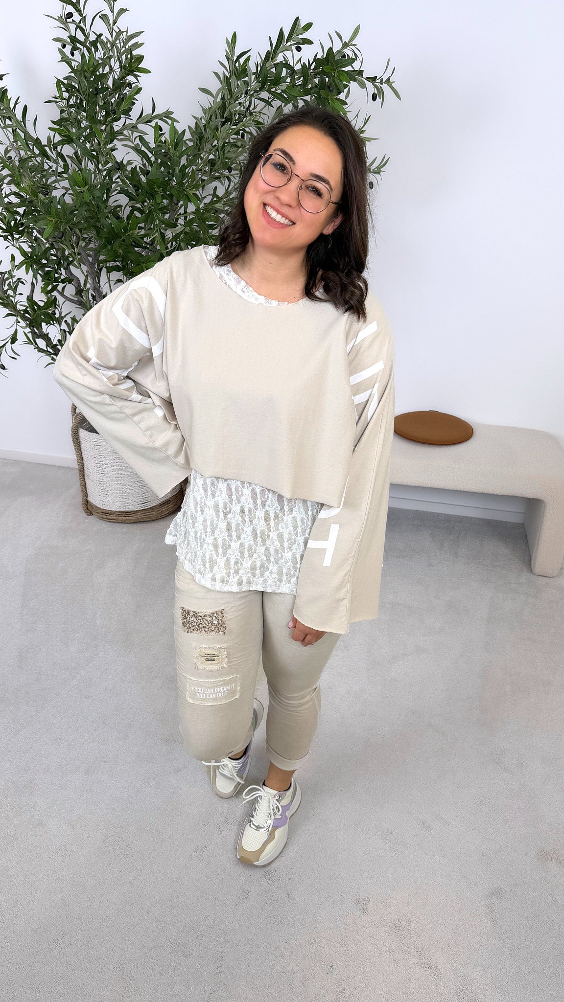 Kurzes Sweatshirt Cool Cut *Beige*