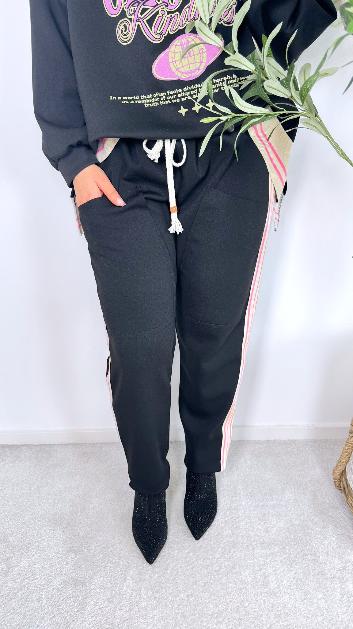 Sweathose Effortless *Schwarz*