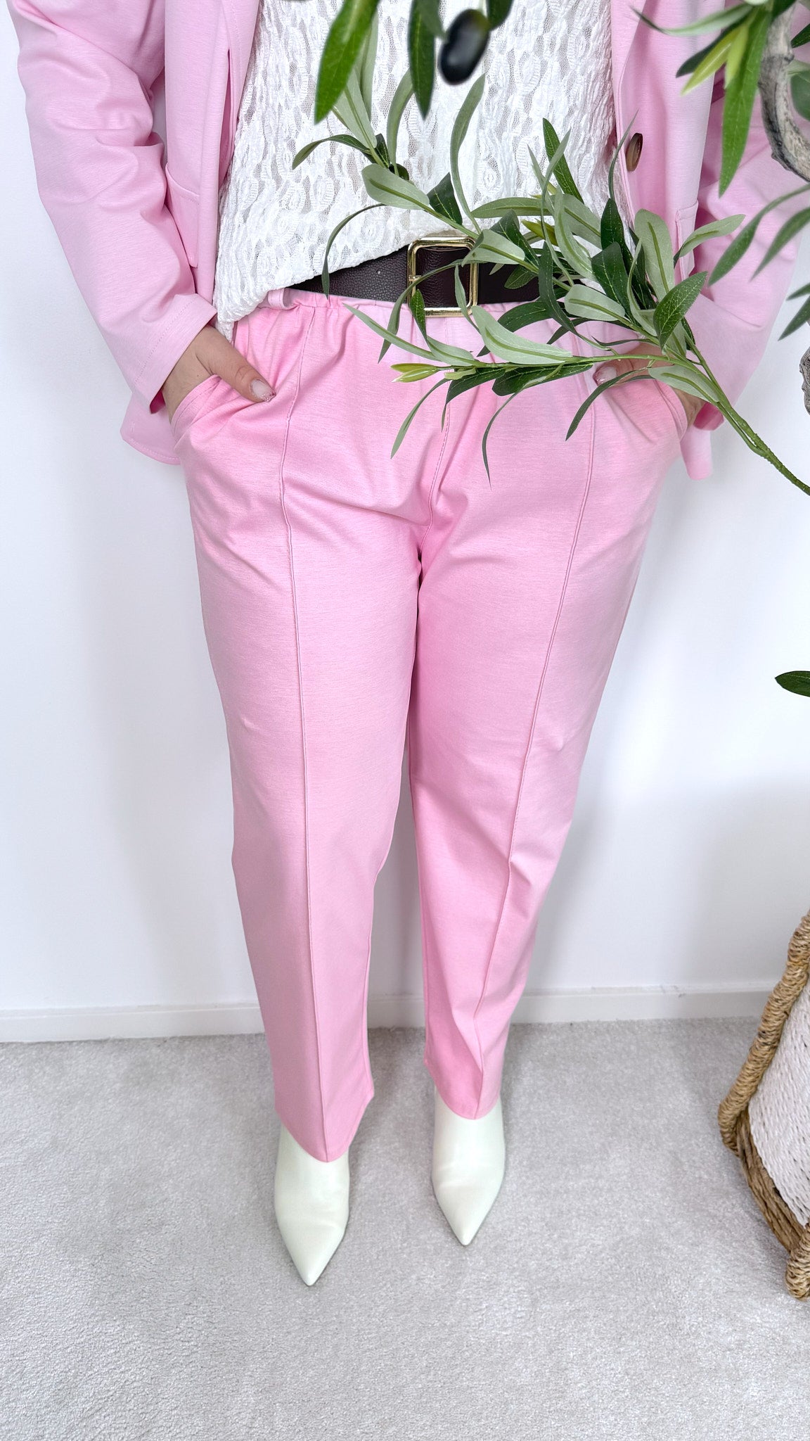 Hose Royal Power *Rosa*