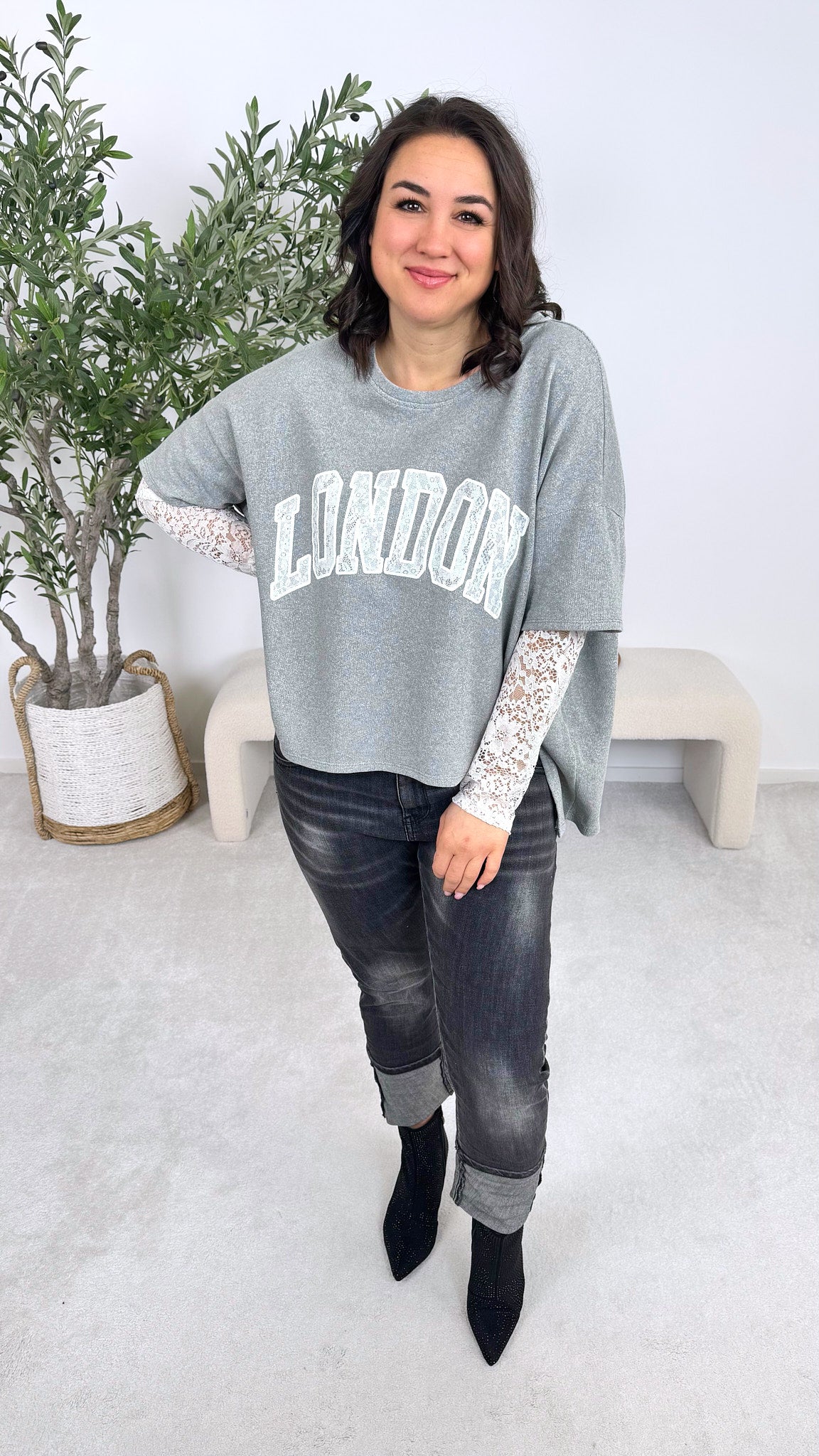 Pullover Metropolitan Lace *Grau*