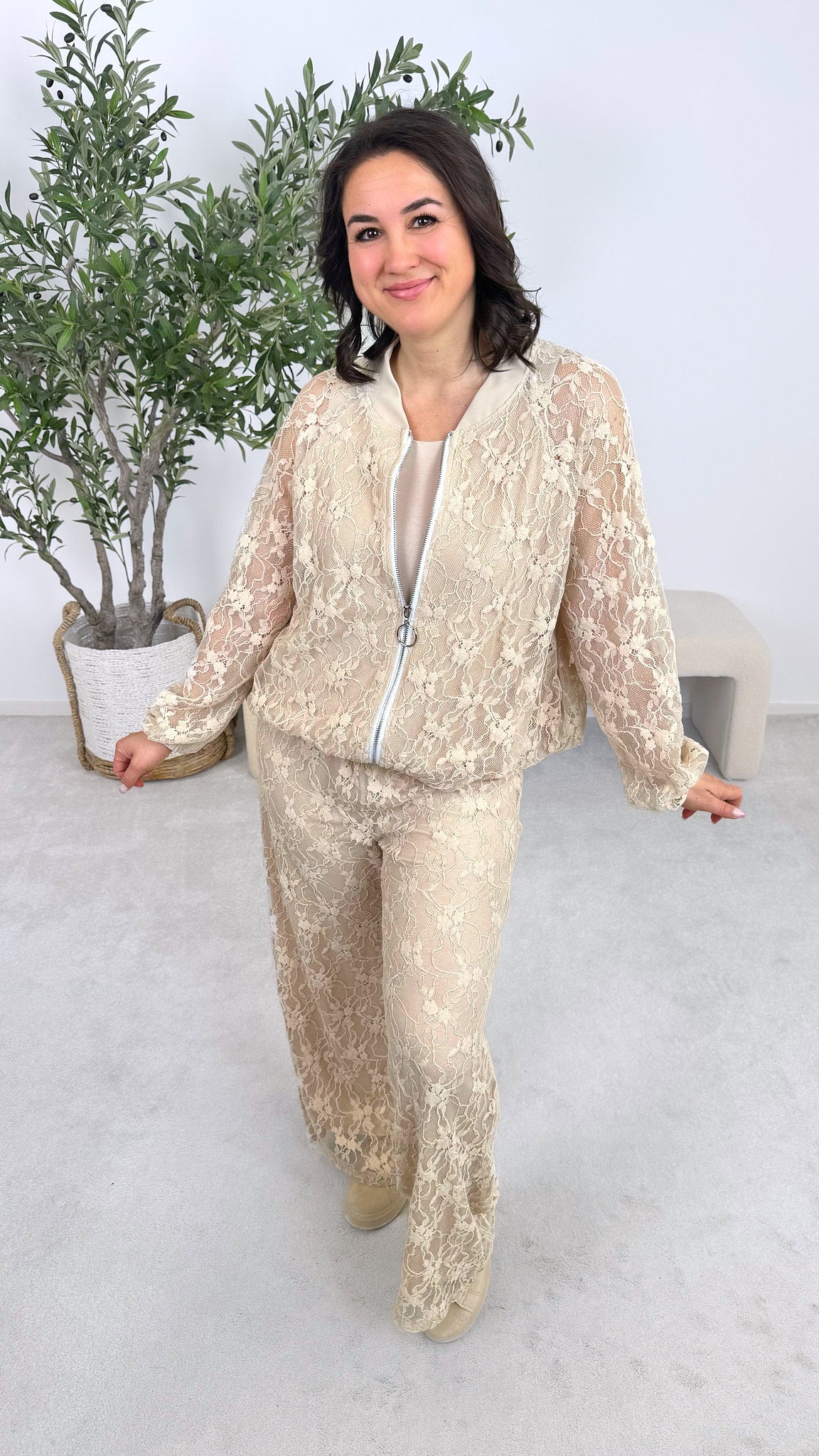 Spitzen-Blouson  Poem *Beige*