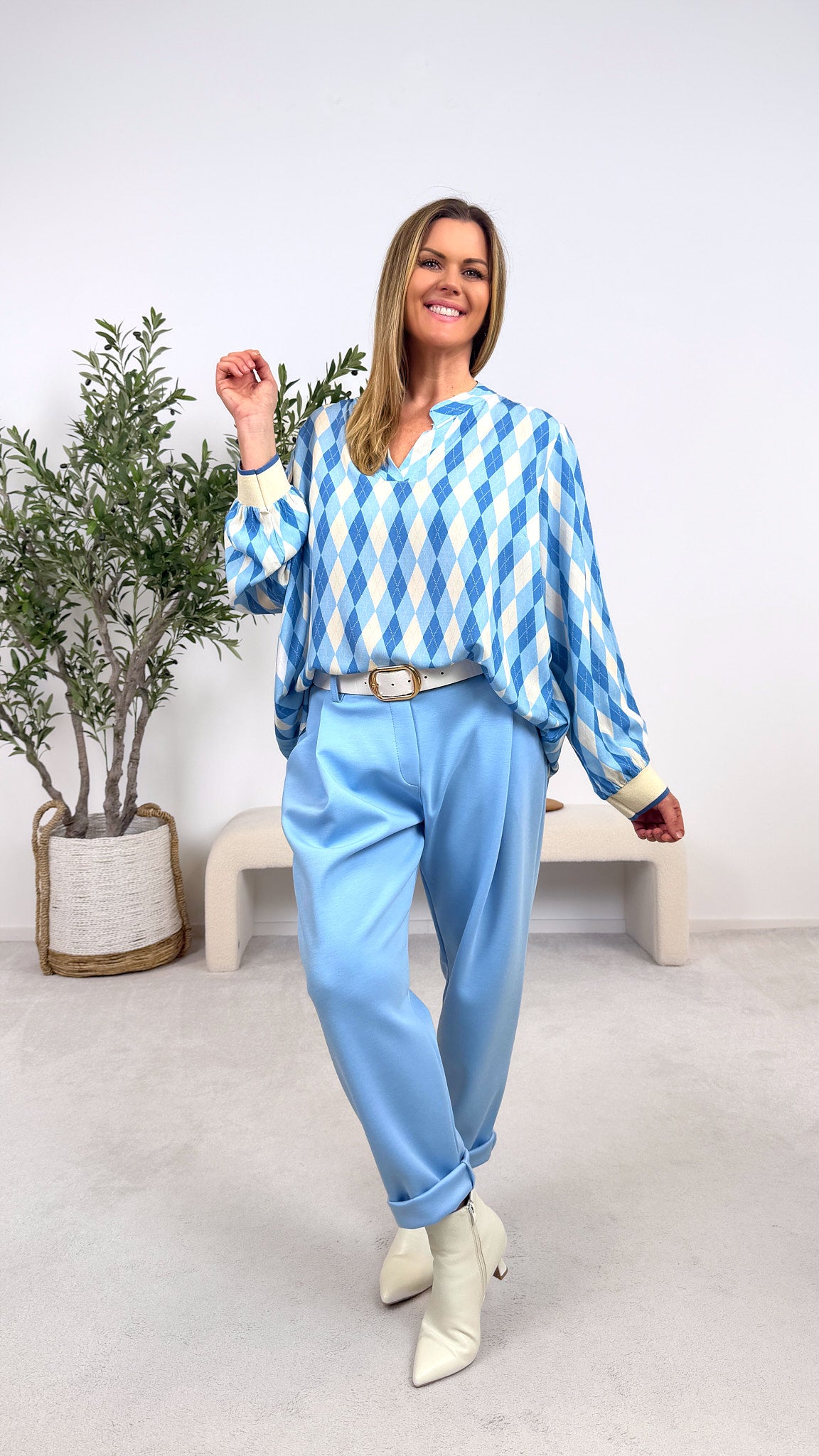 Blusenshirt Silky Rhythm *Blau*