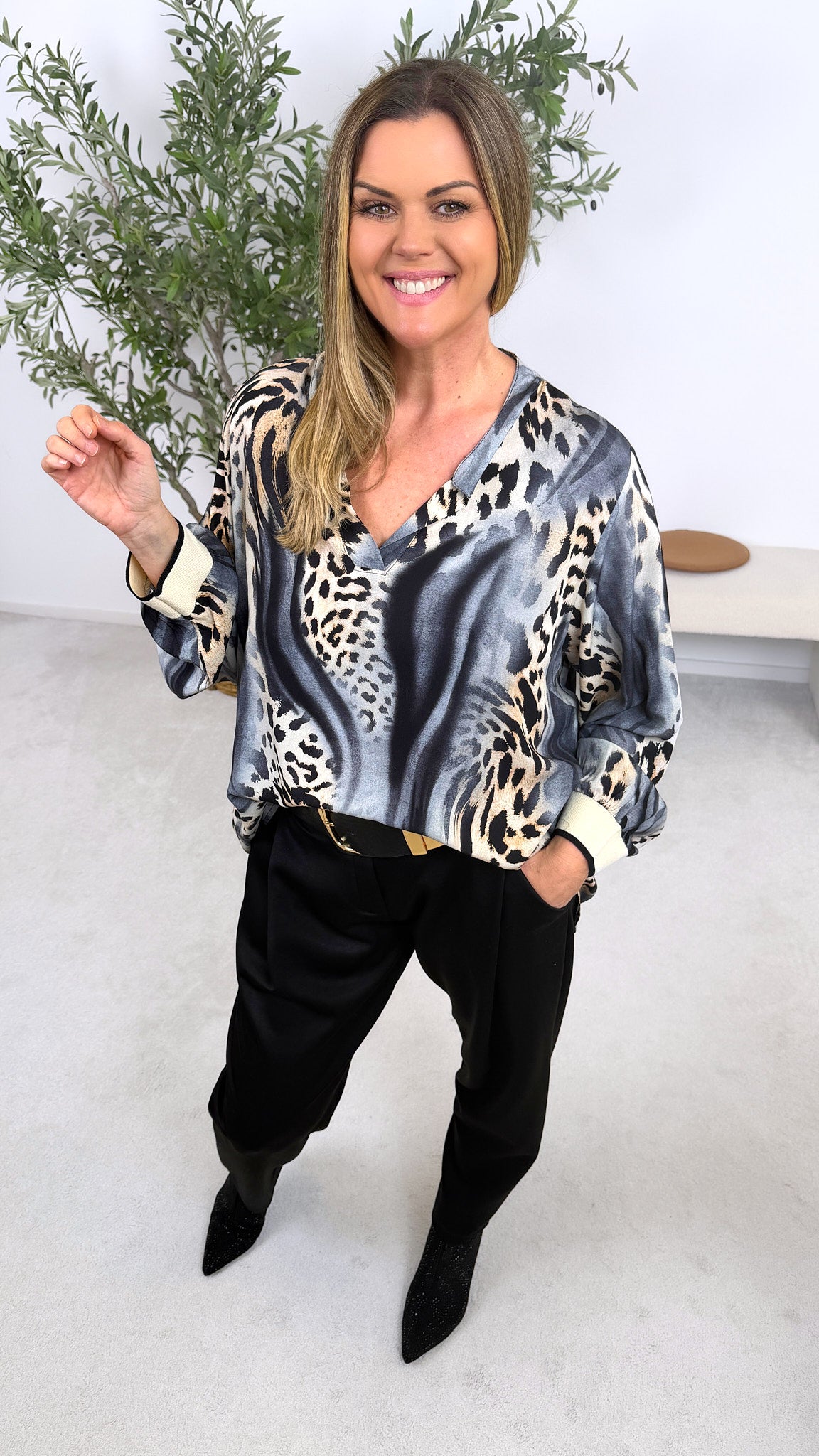 Blusenshirt Animal Muse *Schwarz*