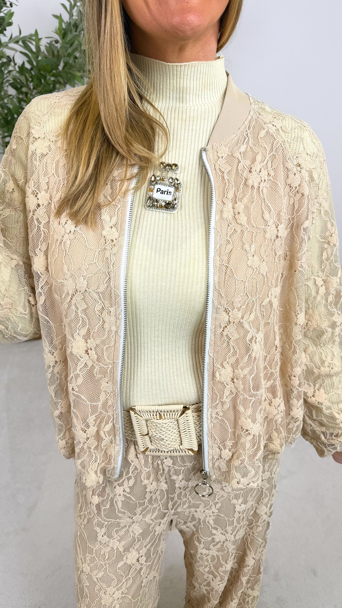 Spitzen-Blouson  Poem *Beige*