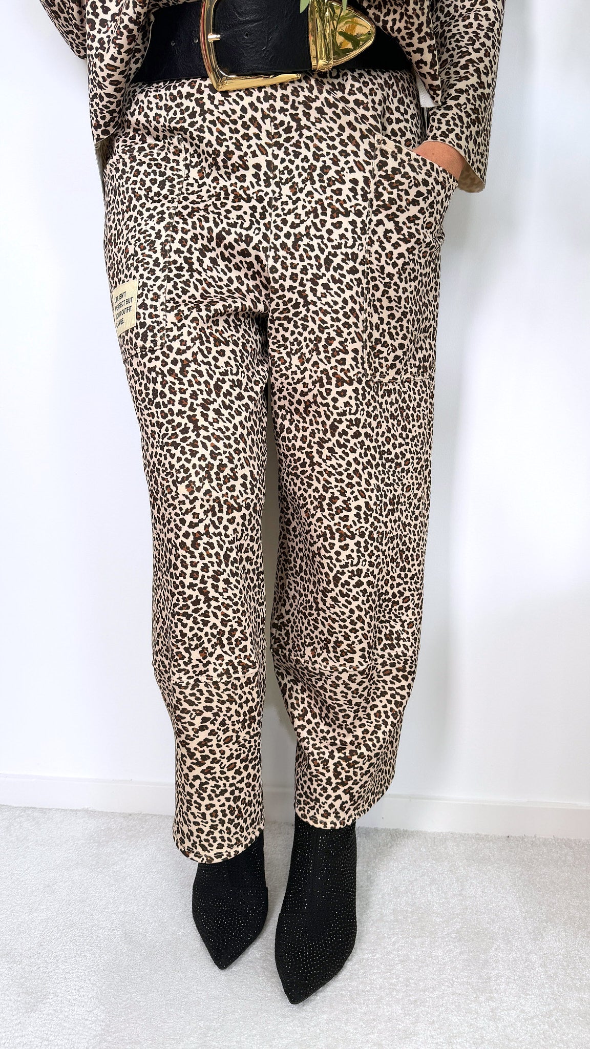 Sweathose Fearless Leo