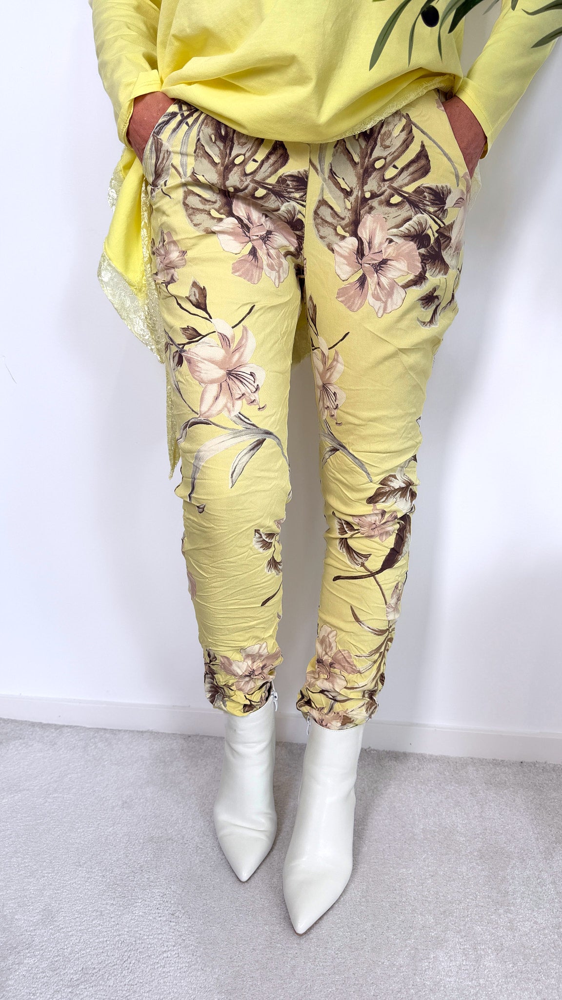 Jogpants Bloom & Chill *Gelb*