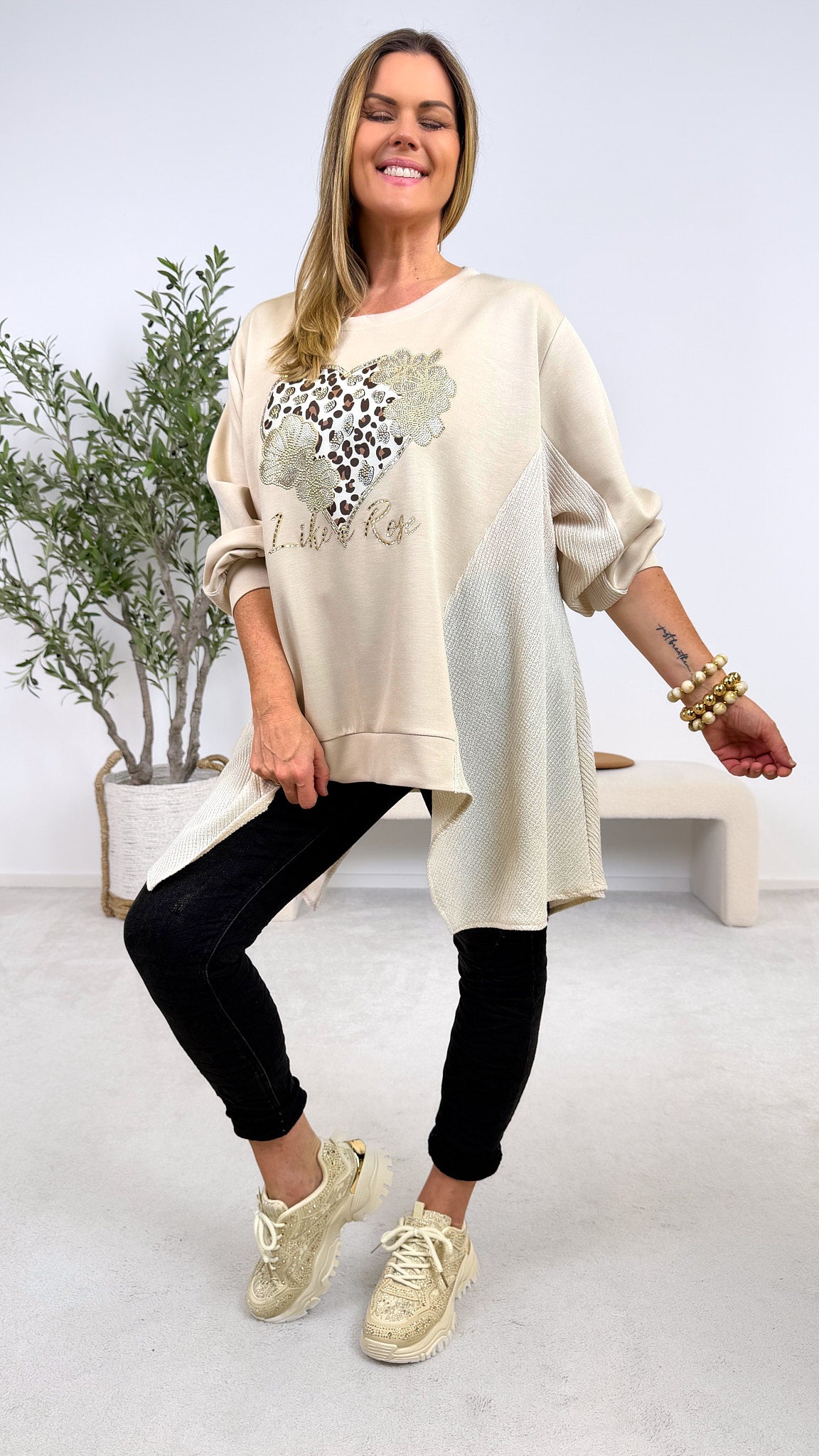 Sweatshirt Wildheart Blossom *Beige*
