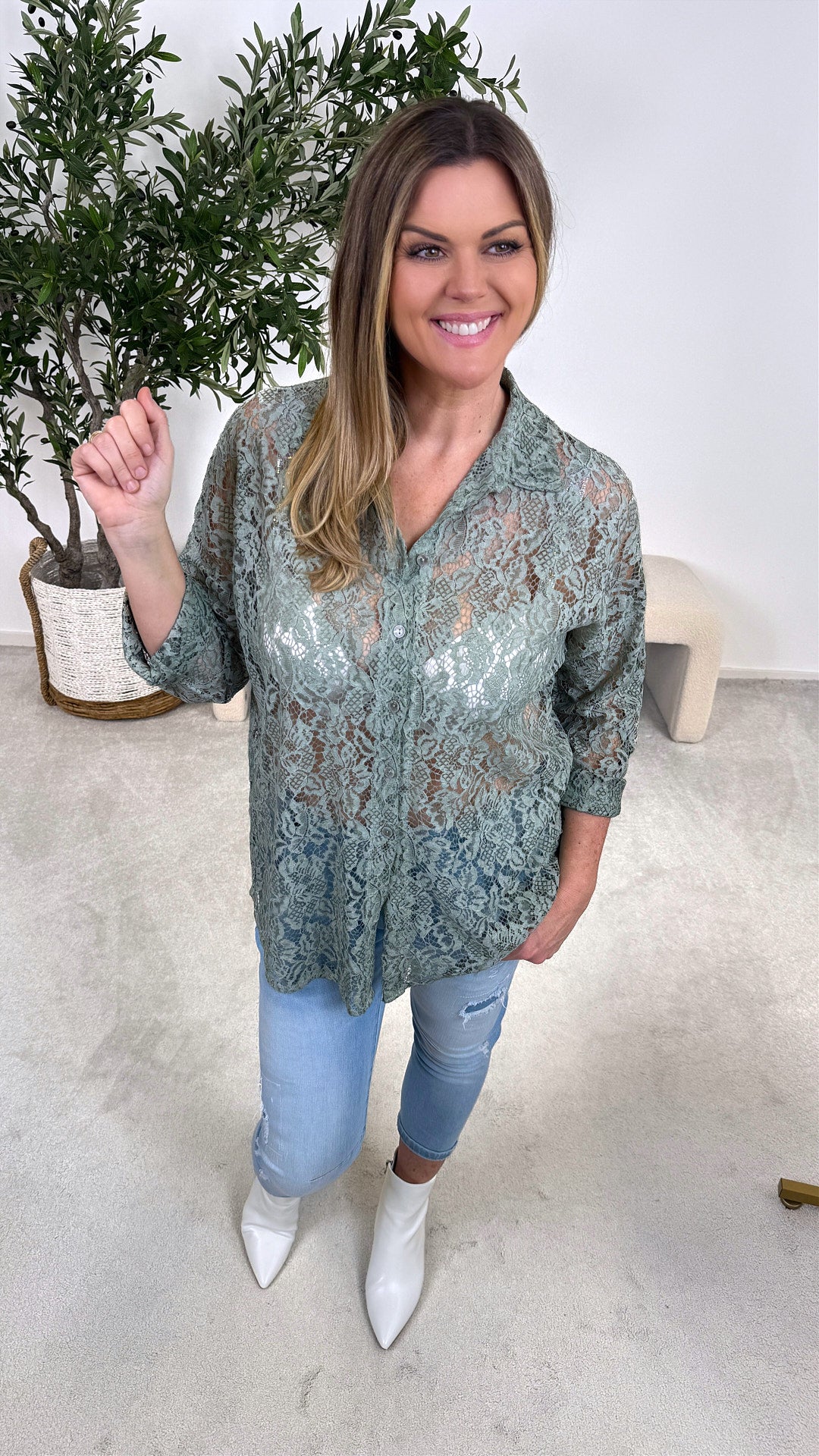 Spitzenbluse True Feminine *Khaki*