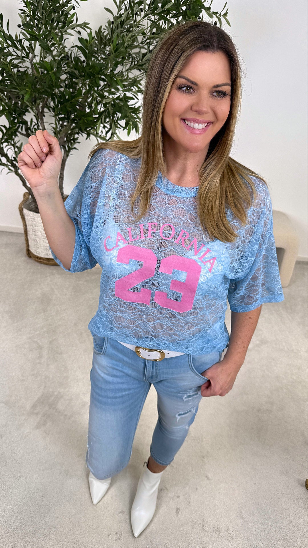 Spitzenshirt Statement Lace *Hellblau*