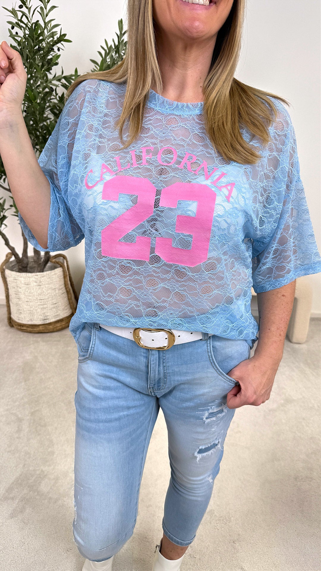 Spitzenshirt Statement Lace *Hellblau*