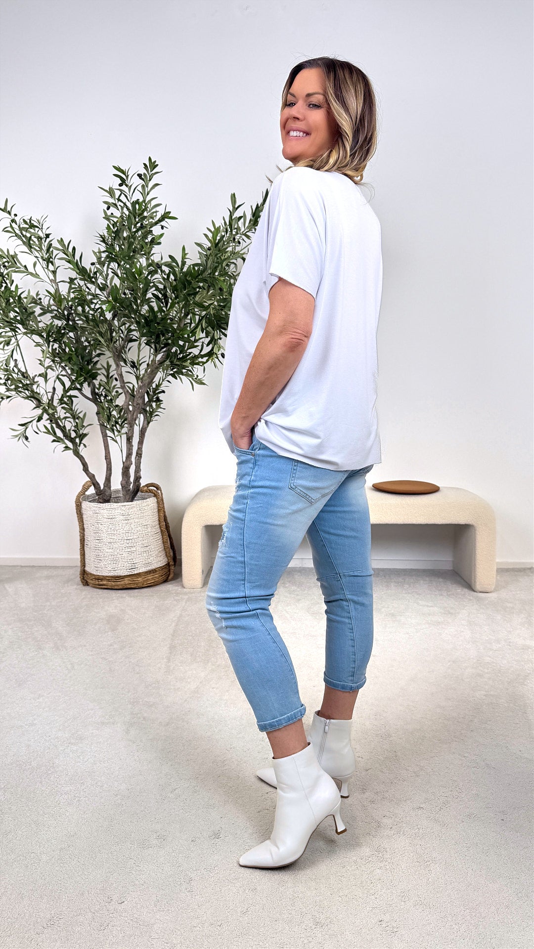 T-Shirt Classic Fit *Weiß*