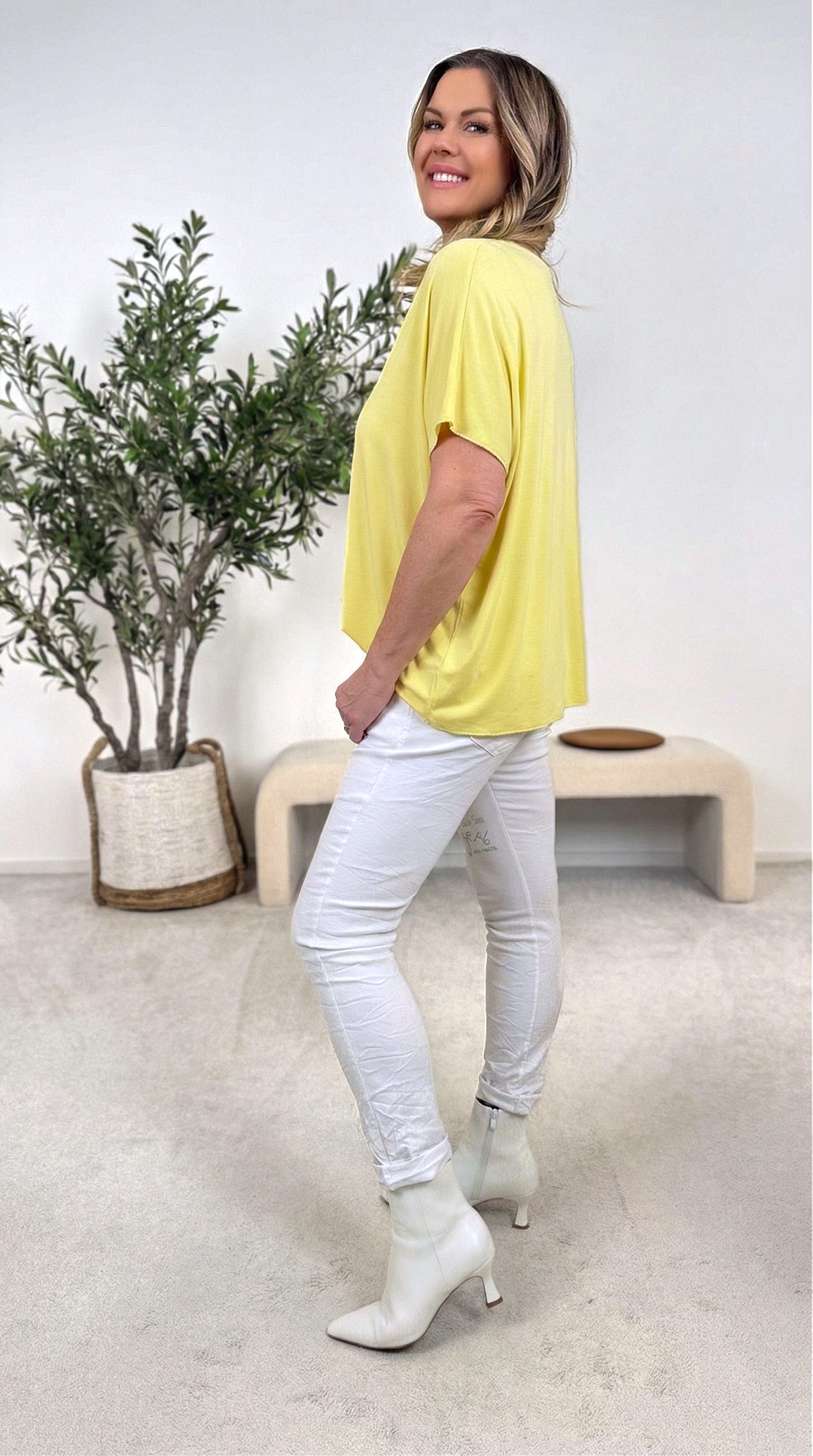 T-Shirt Relax Basic *Gelb*