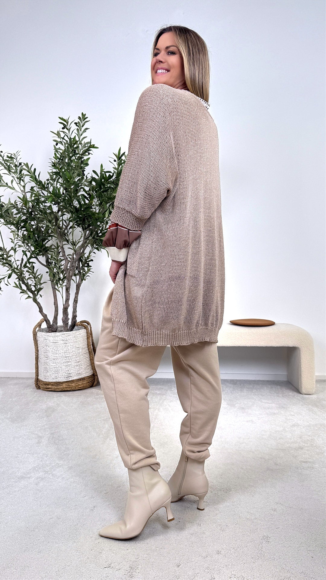 Netz-Strickjacke Turin *Camel-Hell*