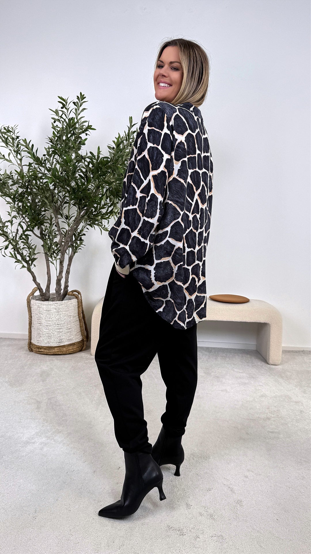 Blusenshirt Element *Schwarz*