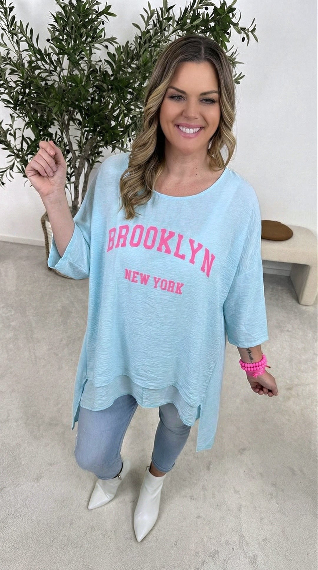 Blusenshirt Queen of the City *Aqua*