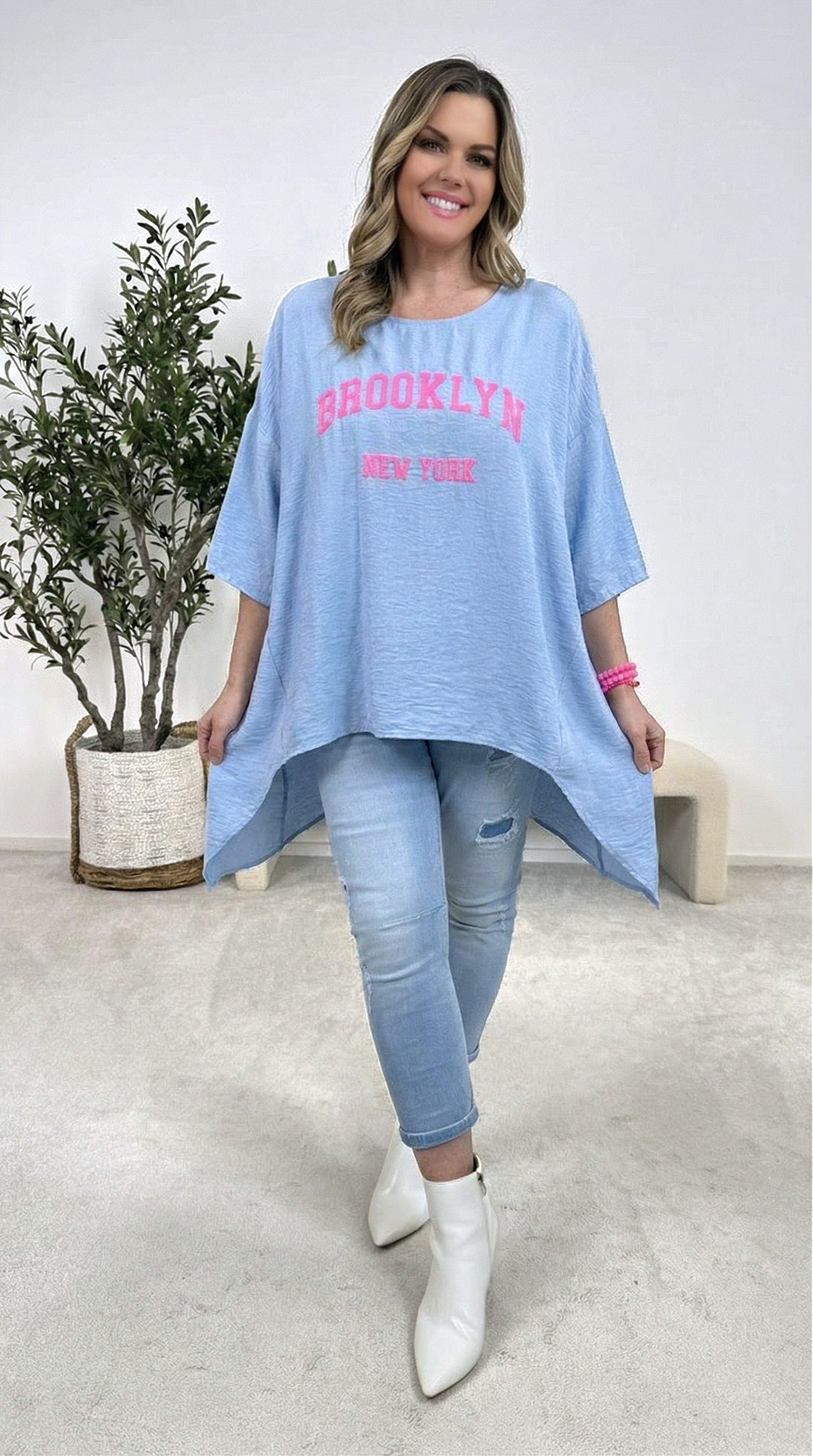 Blusenshirt Queen of the City *Blau*