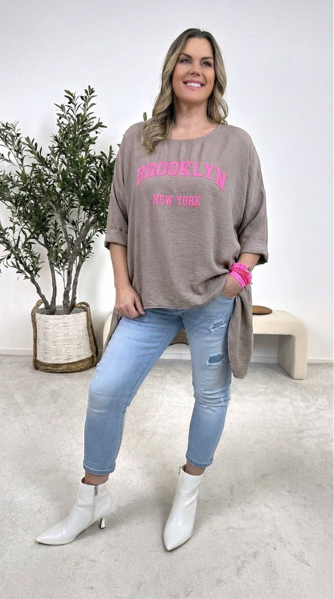 Blusenshirt Queen of the City *Taupe*