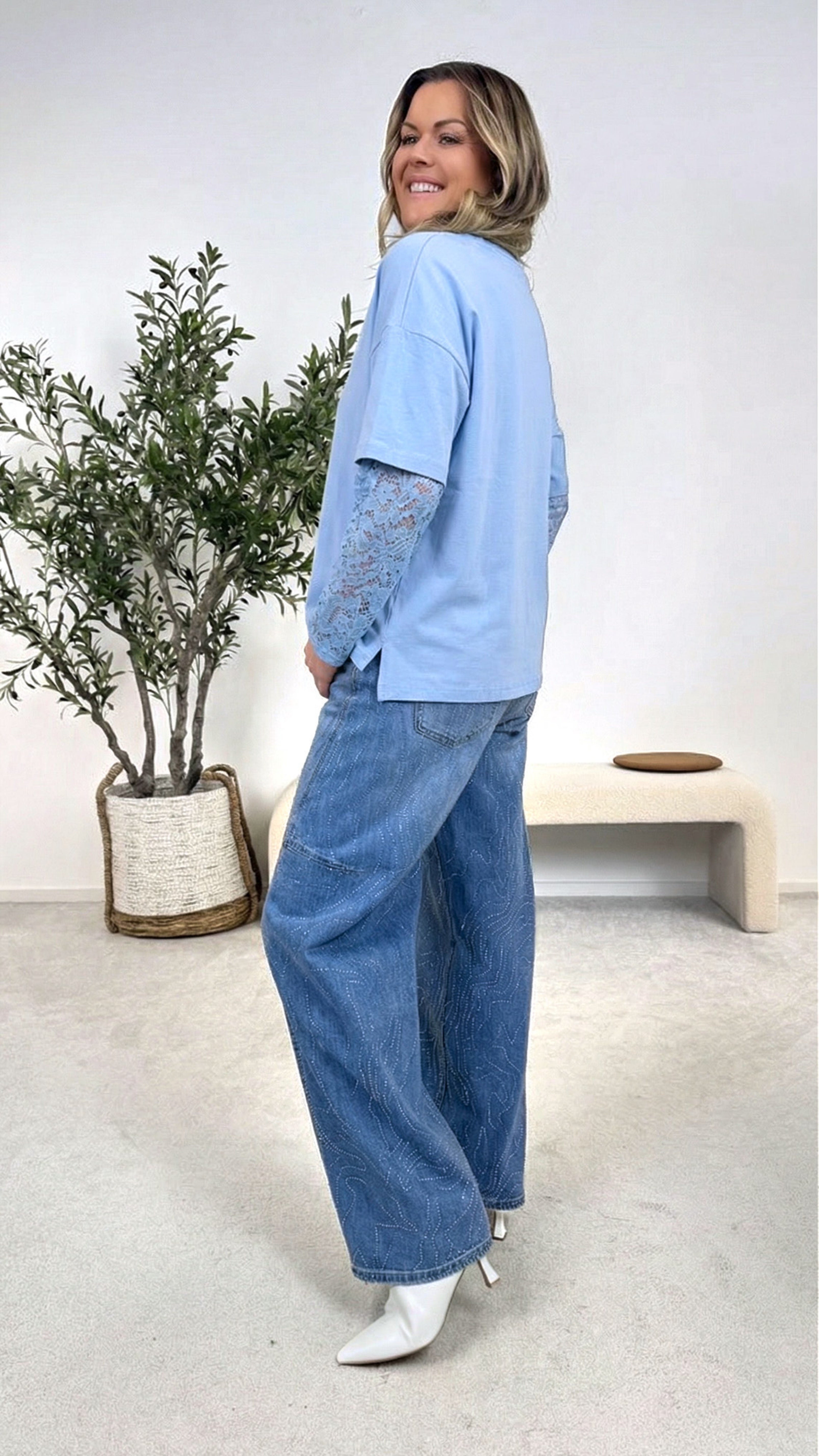 Langarmshirt Daily Blossom *Hellblau*