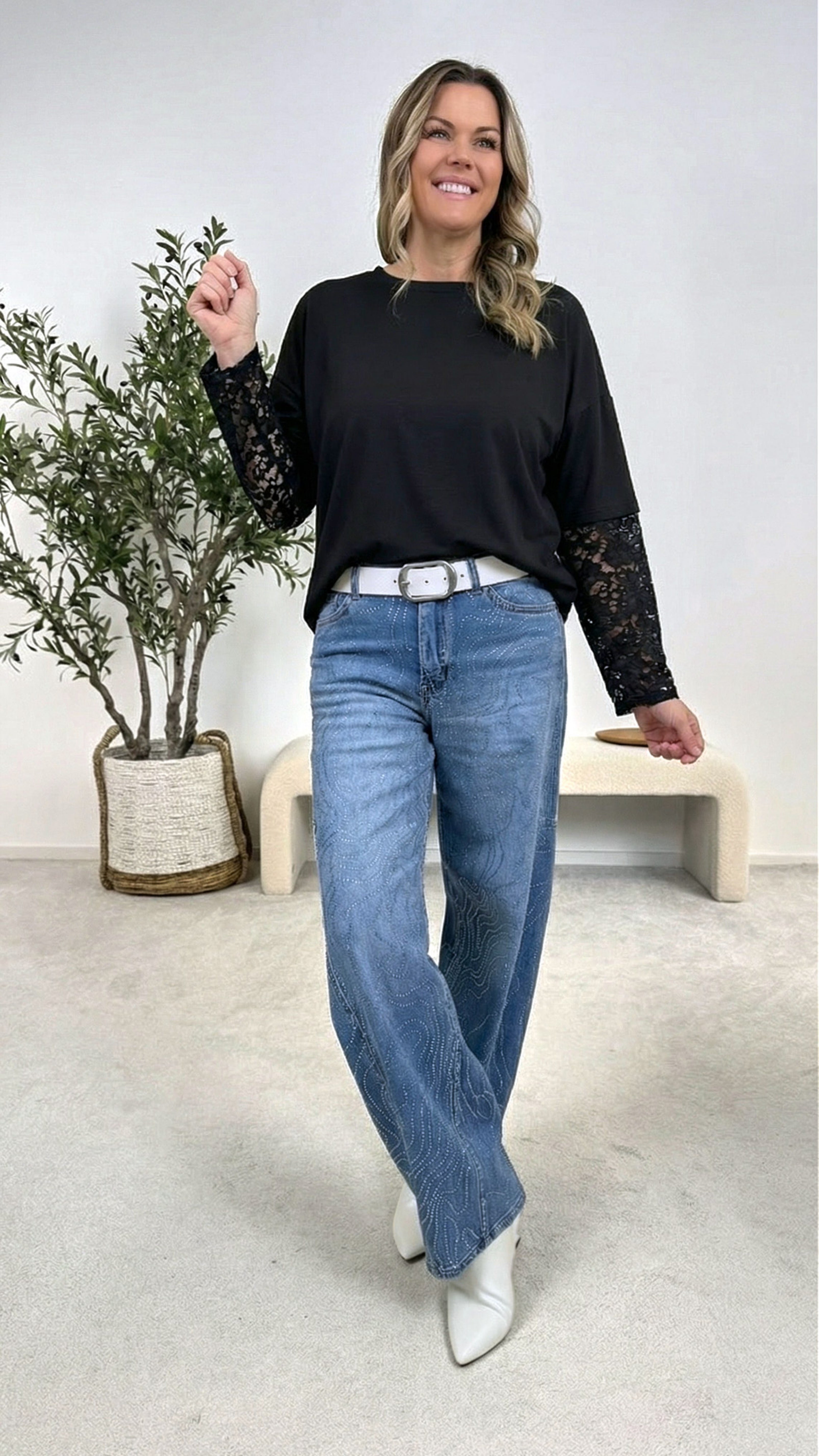 Langarmshirt Daily Blossom *Schwarz*