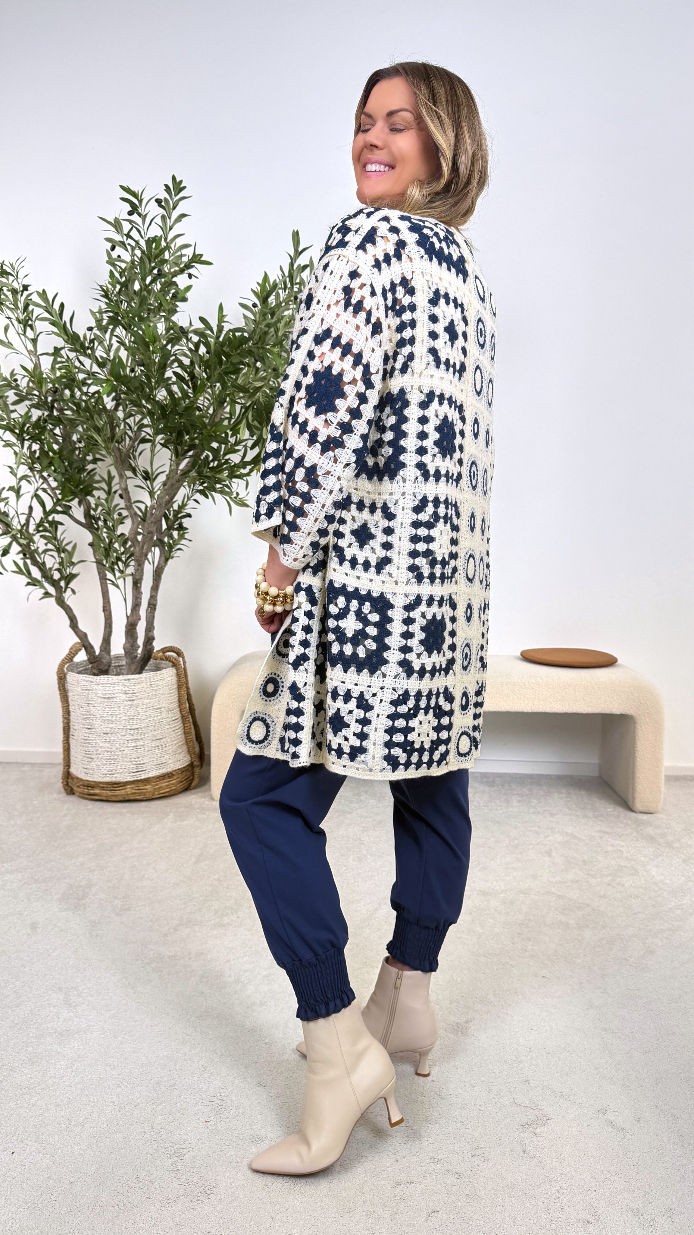 Häkel-Cardigan Crochet Mosaic ZS68036 *Dunkelblau*