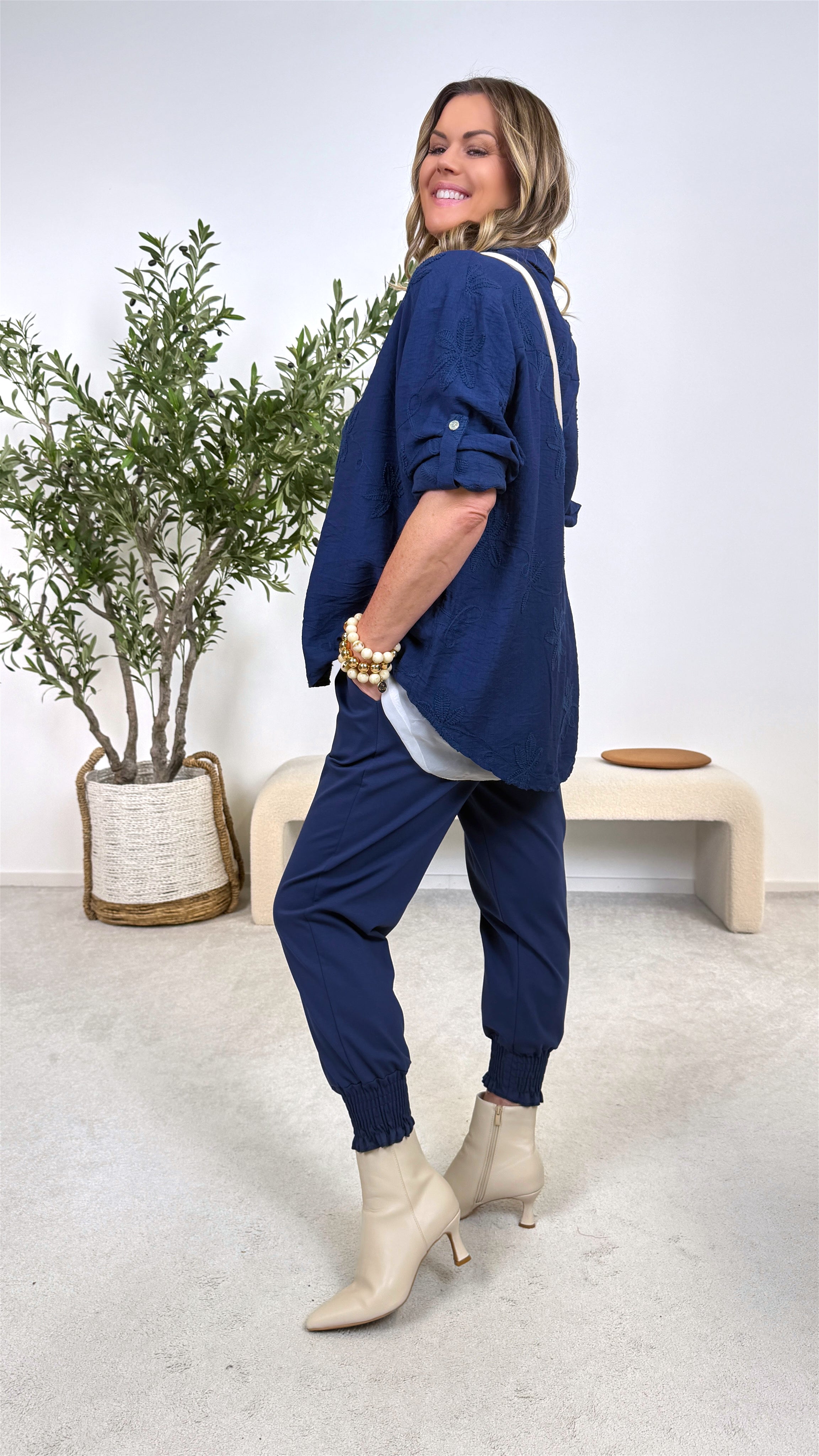 Bluse Unwritten Story *Dunkelblau*