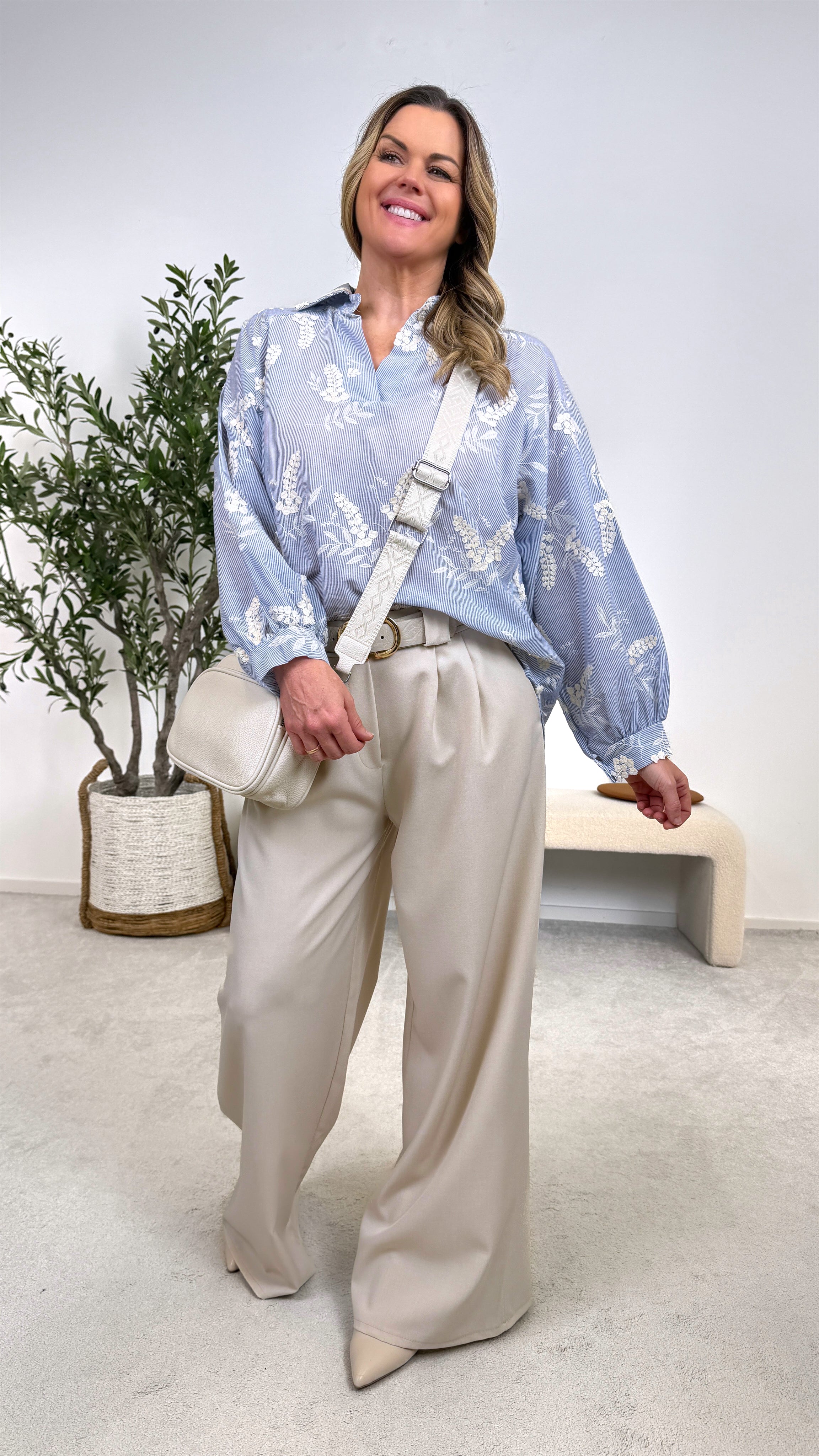 Weite Hose Flowing Muse *Beige*