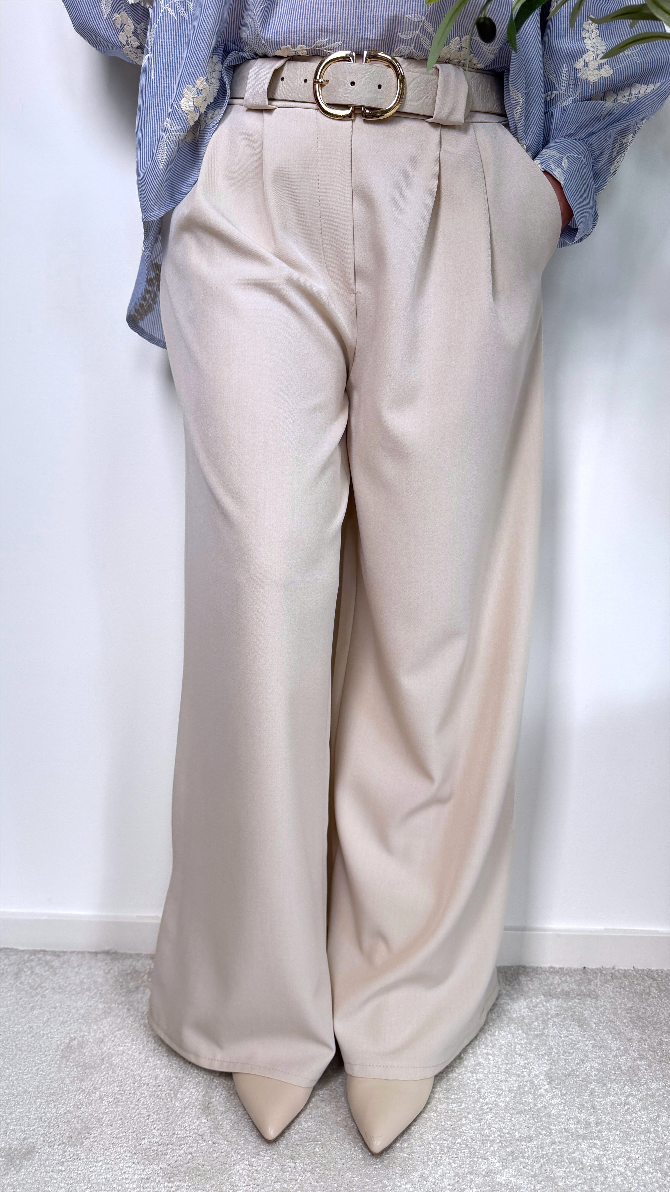 Weite Hose Flowing Muse *Beige*