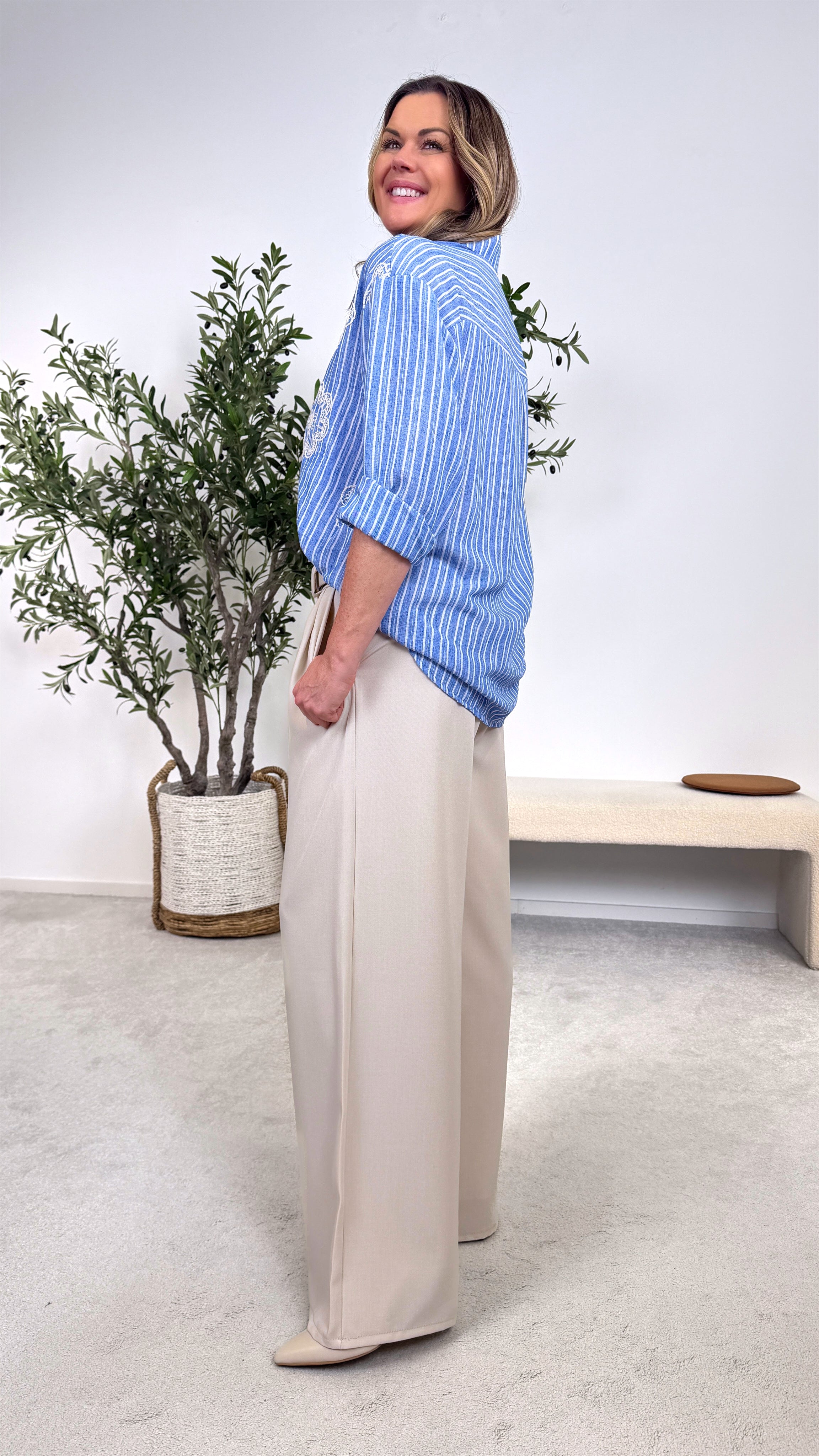 Weite Hose Flowing Muse *Beige*