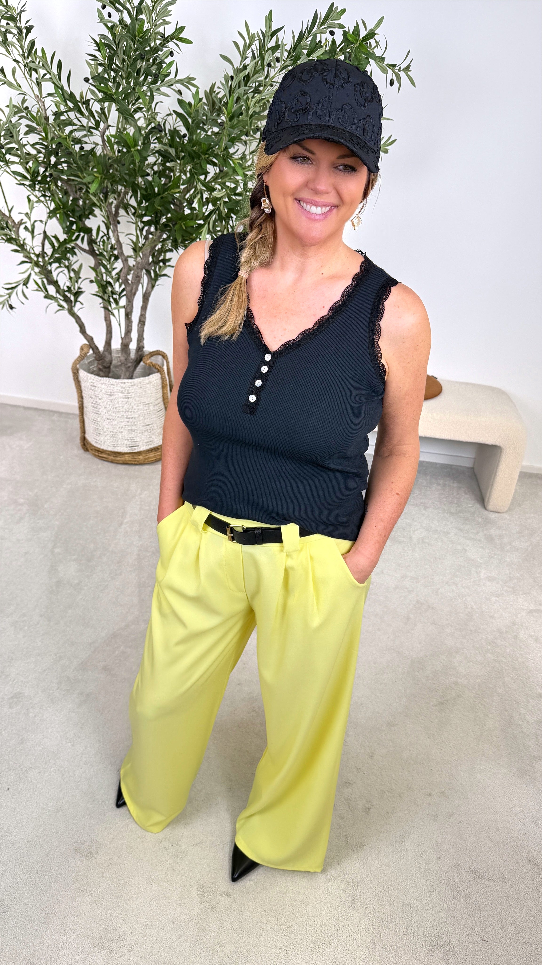 Weite Hose Flowing Muse *Gelb*