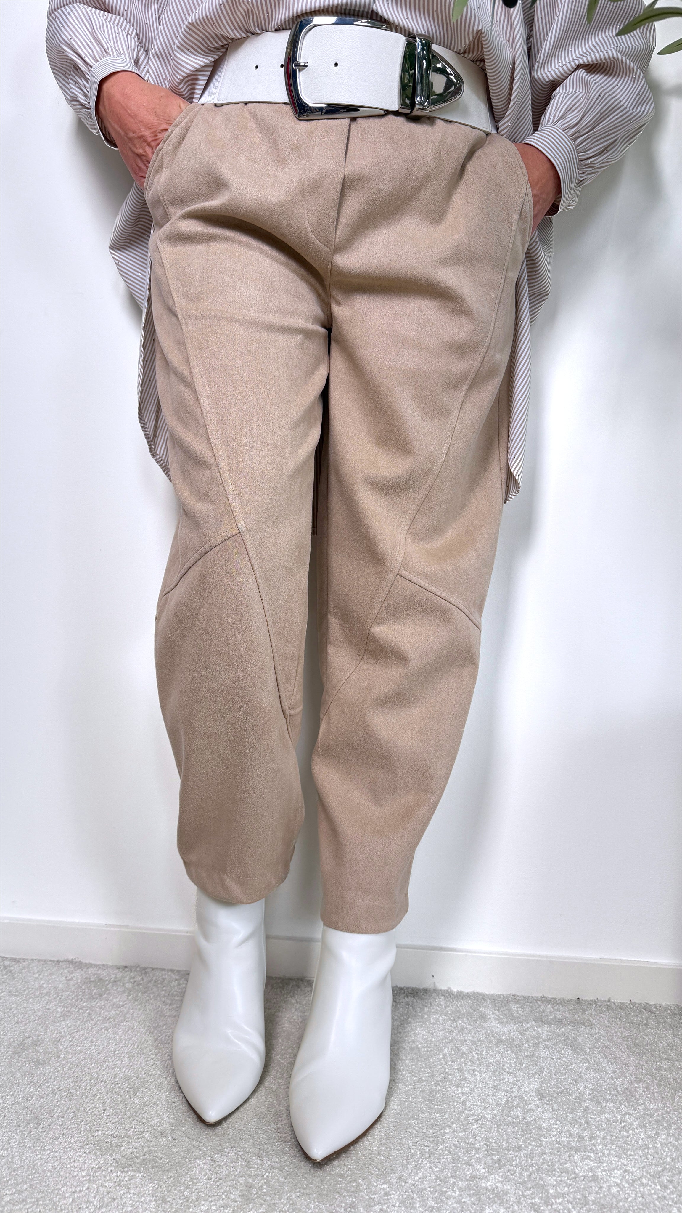 Hose Muse Class *Beige*